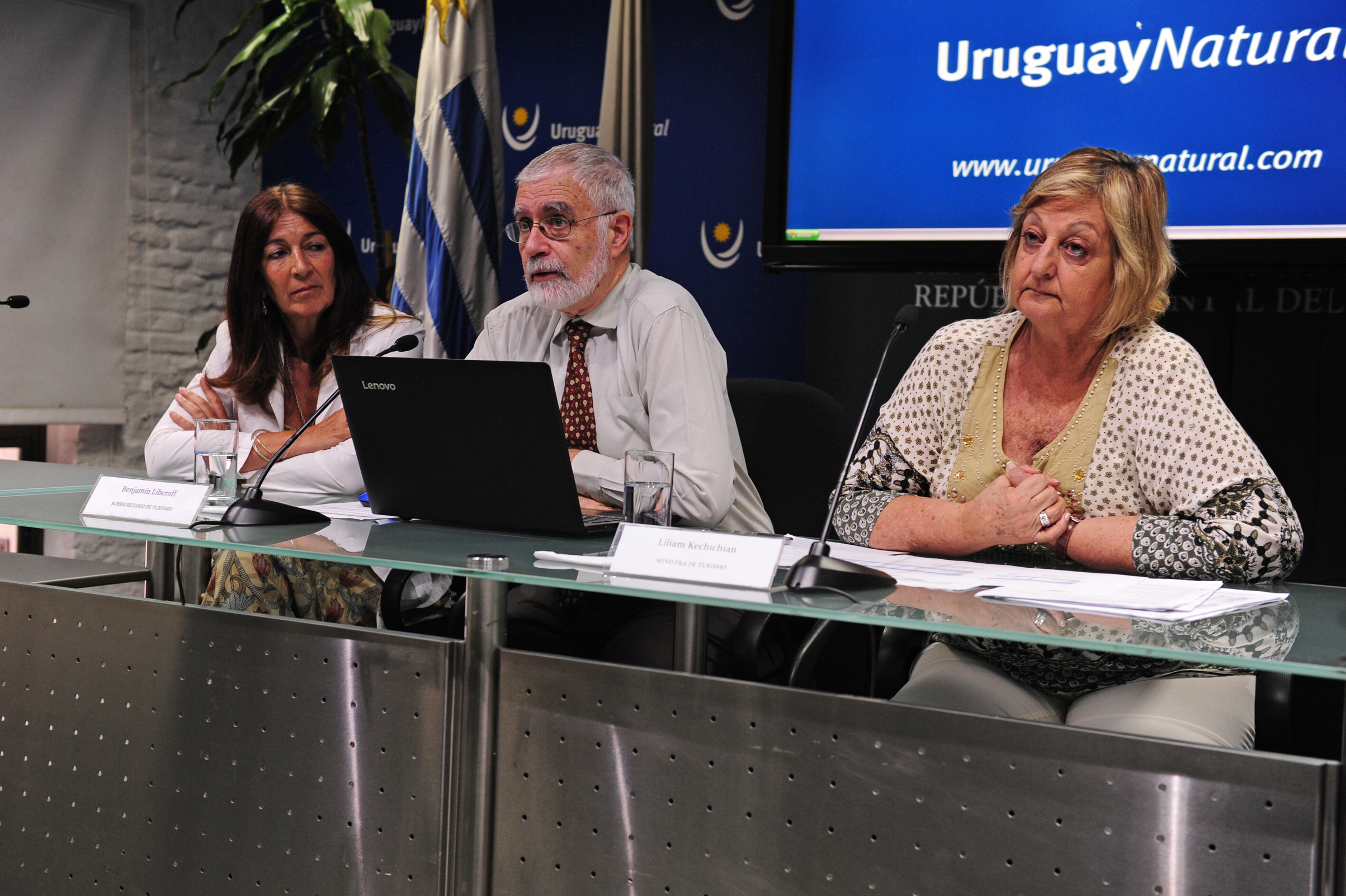 Benjamín Liberoff, Liliam Kechichian y Carlos Fagetti