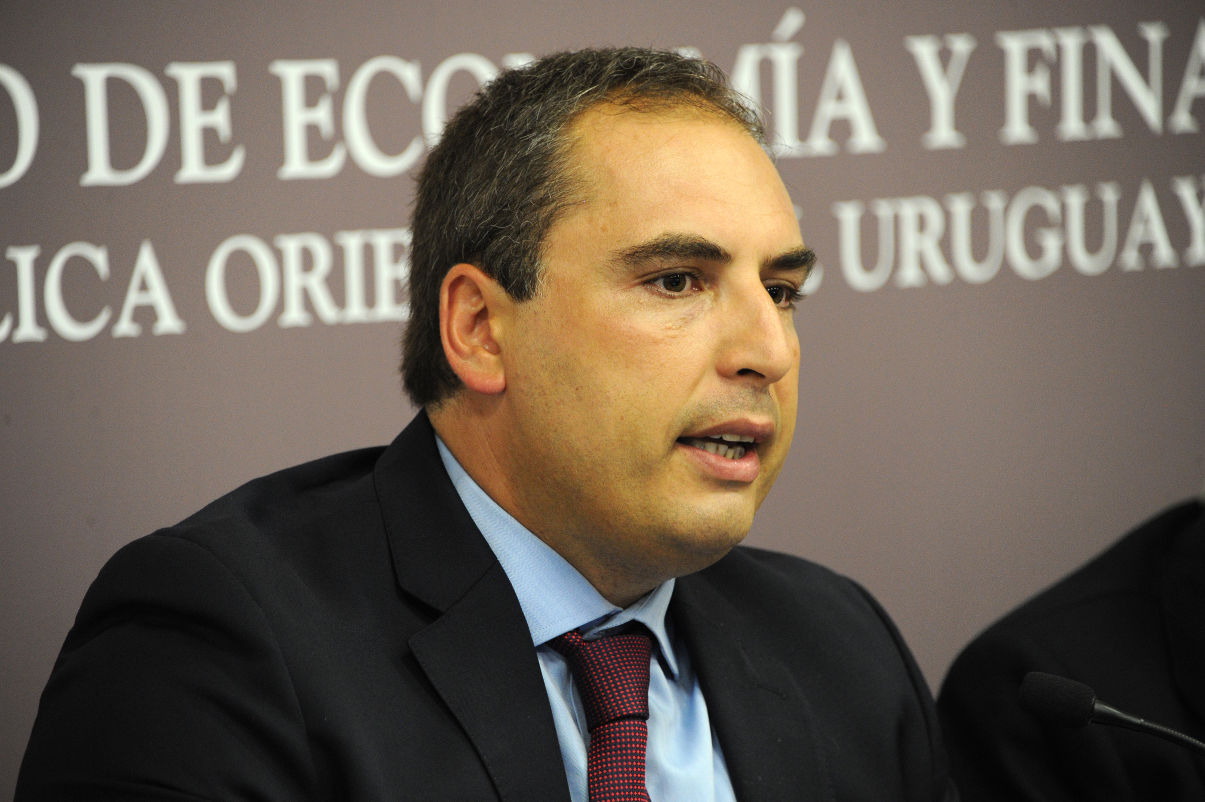 Pablo Ferreri y Danilo Astori presentan medidas de estímulo a la inversión y el empleo