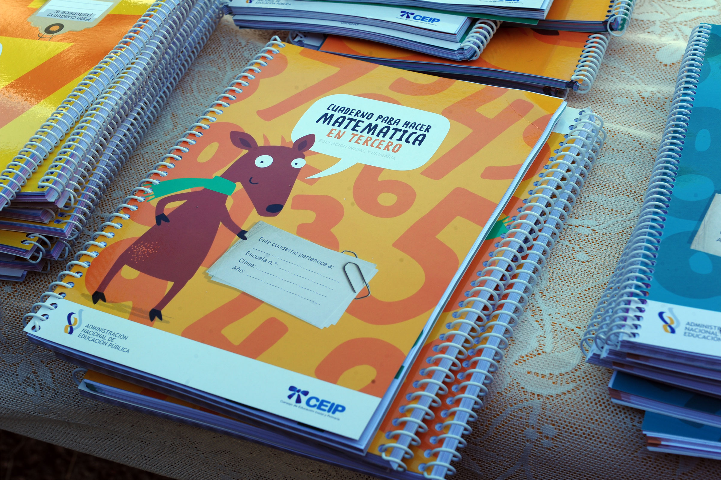 Material didáctico entregado a los alumnos