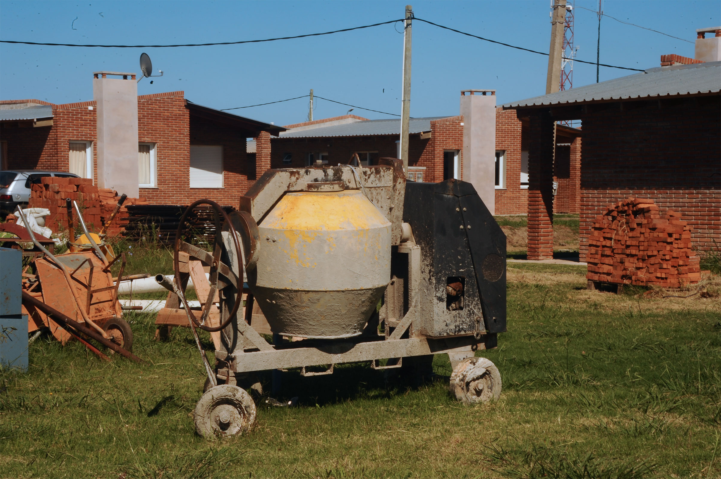 Autoridades del Ministerio de Vivienda visitaron complejos habitacionales en Maldonado