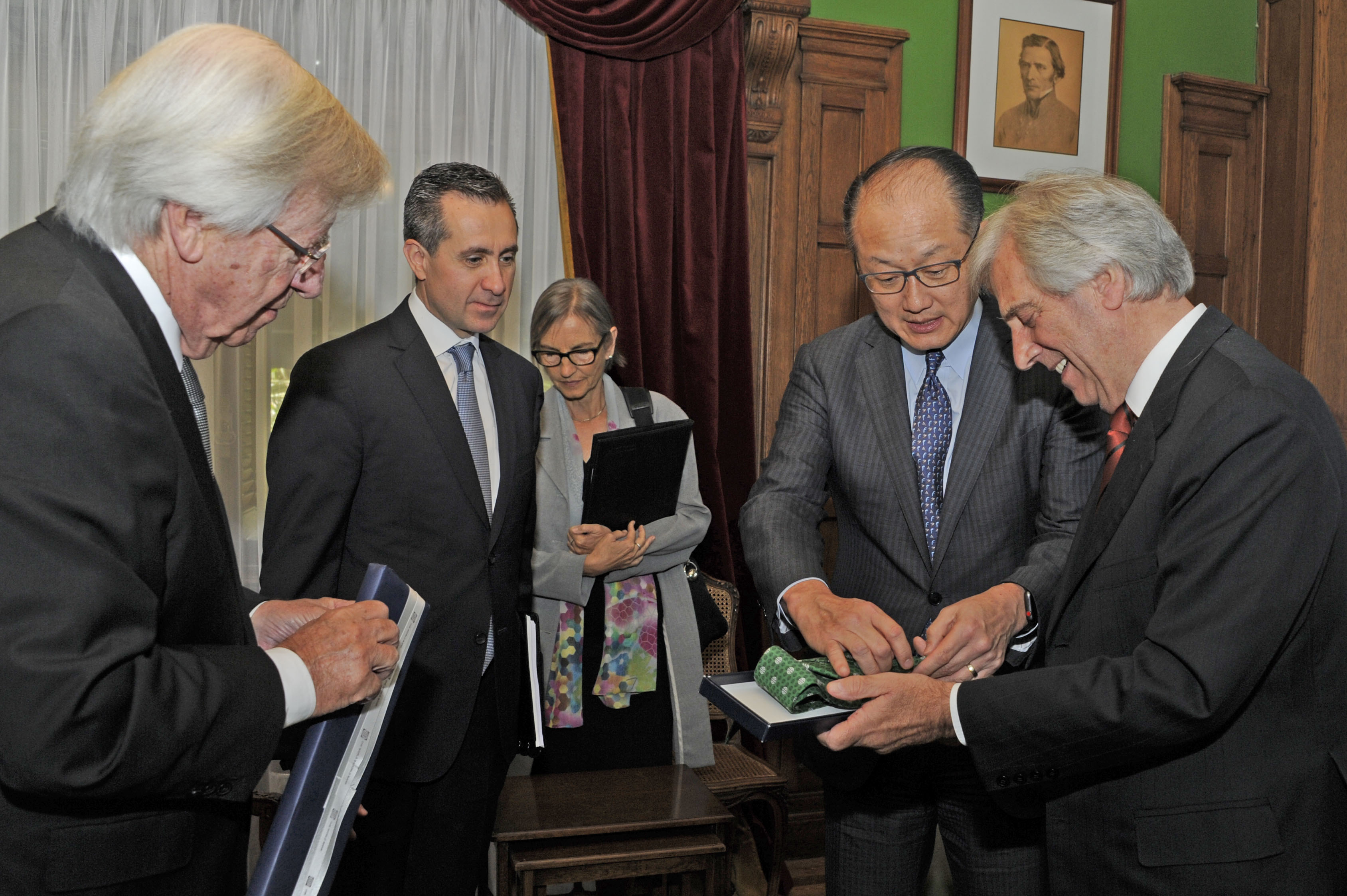 Presidente Vázquez recibió al titular del Banco Mundial, Jim Yong Kim