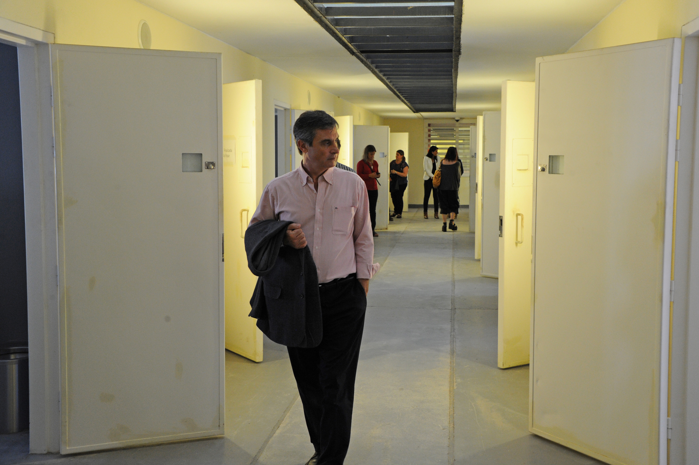 Álvaro García, junto a otras autoridades visitaron la Unidad Penitenciaria de Punta de Rieles