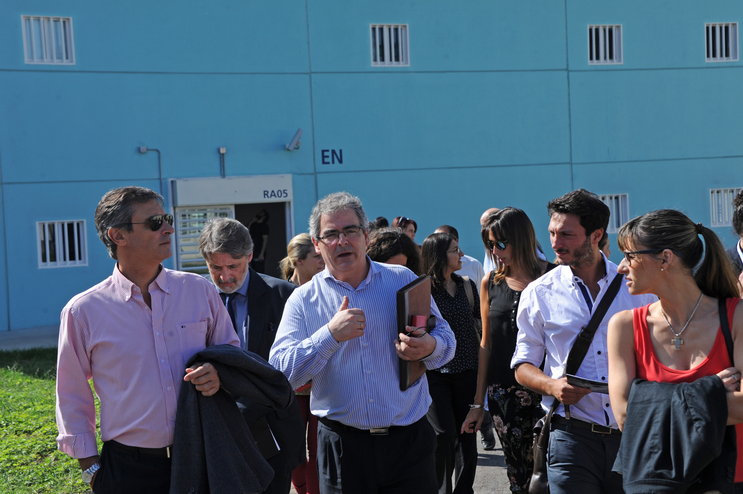 Álvaro García, junto a otras autoridades visitaron la Unidad Penitenciaria de Punta de Rieles