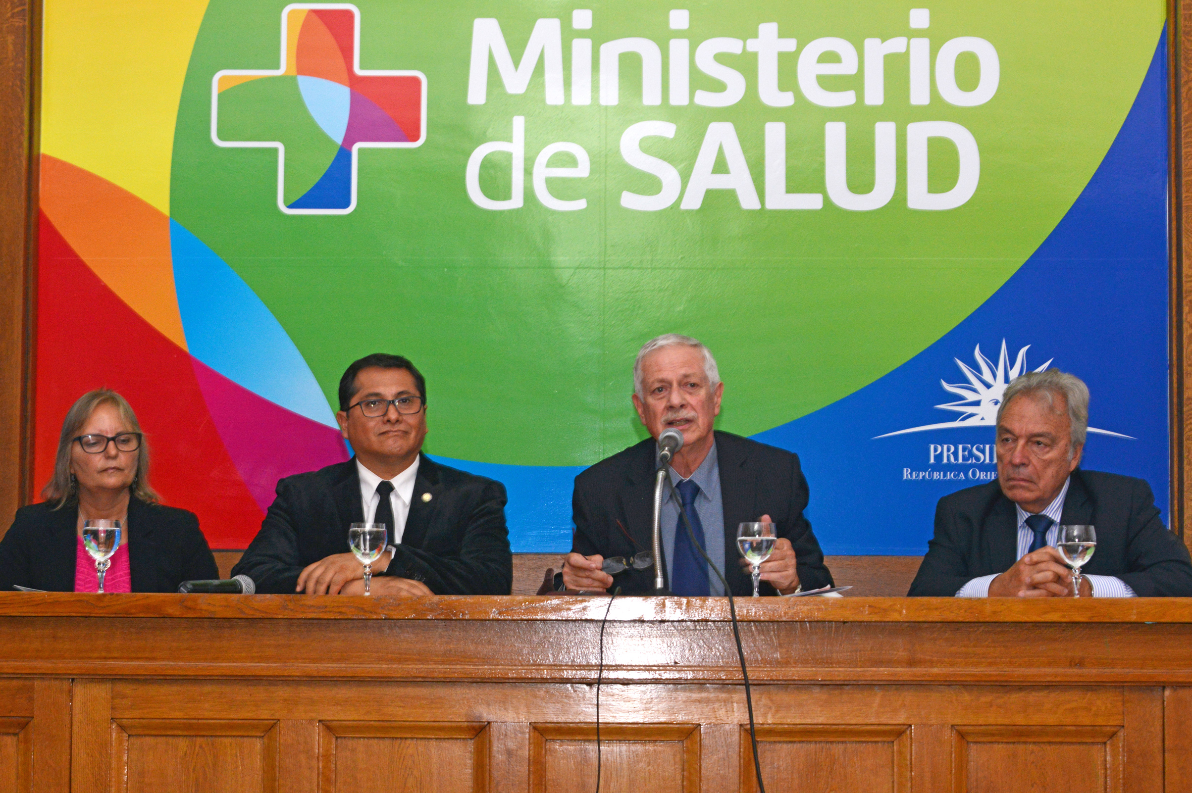 Ministro Jorge Basso, haciendo uso de la palabra