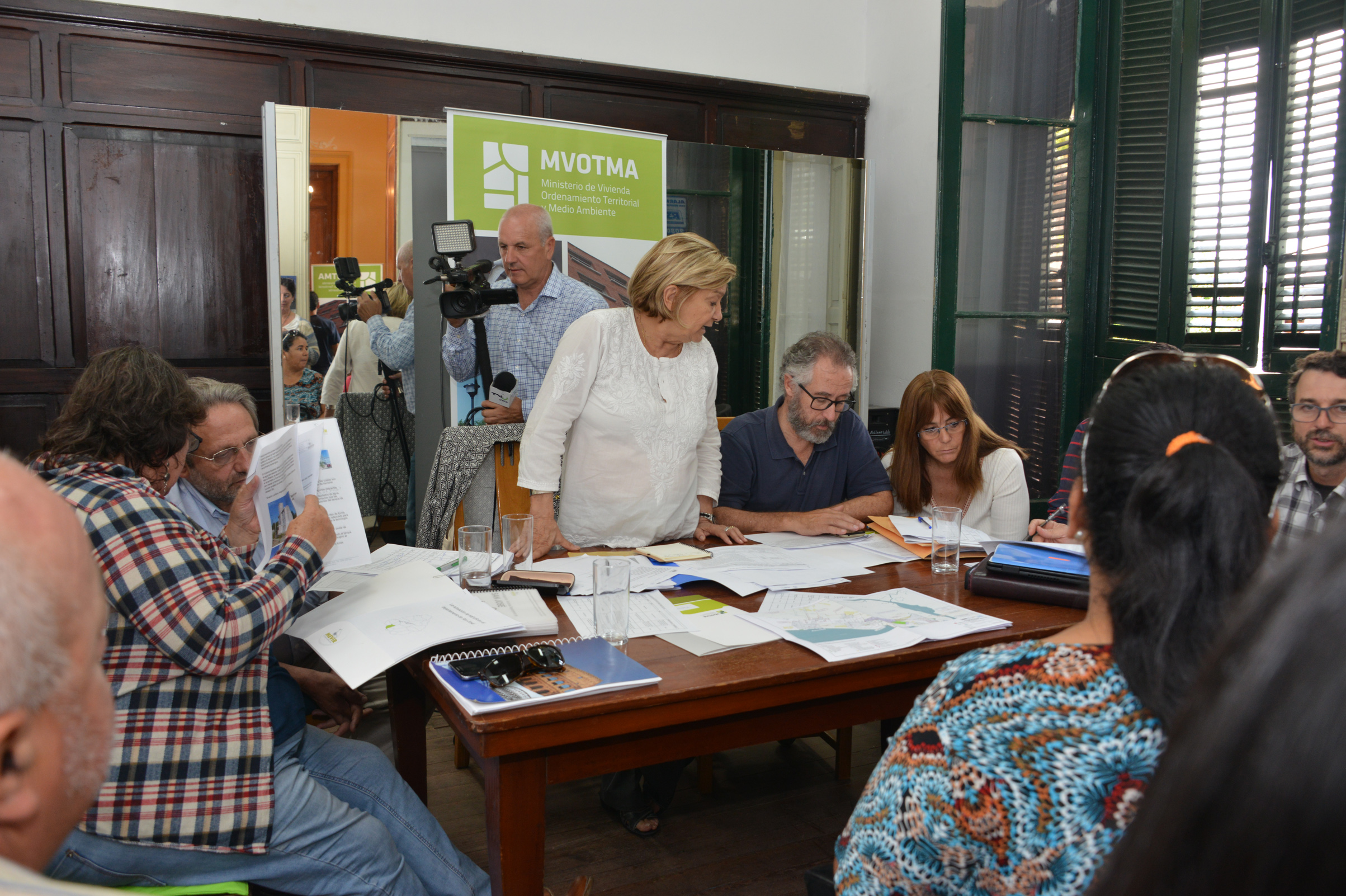 Reuniones de autoridades del MVOTMA con vecinos de San José