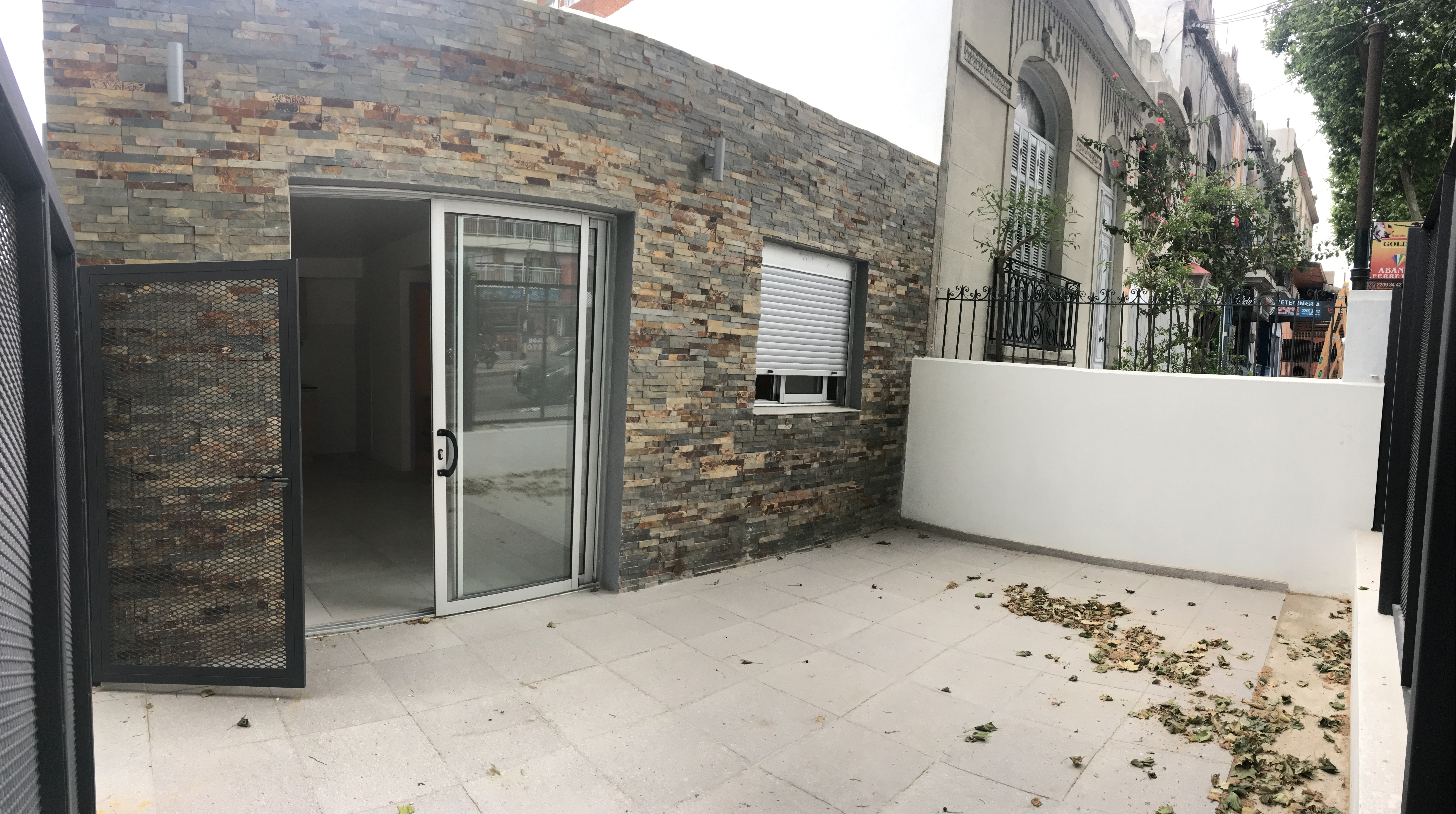Las viviendas de Montevideo son de un dormitorio y están ubicadas en San Martín 3377, en el barrio Brazo Oriental