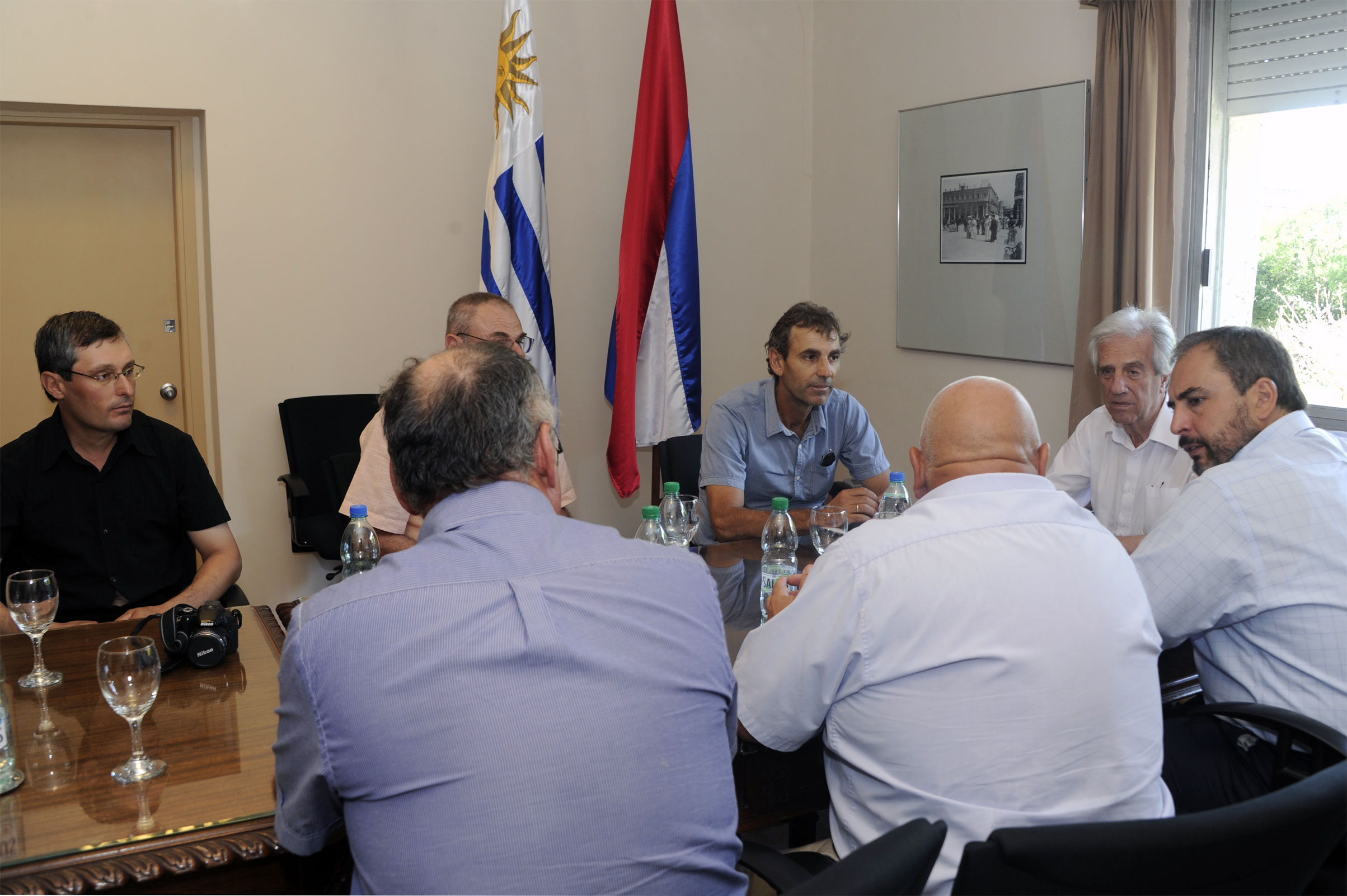 Encuentro del presidente Vázquez con viticultores