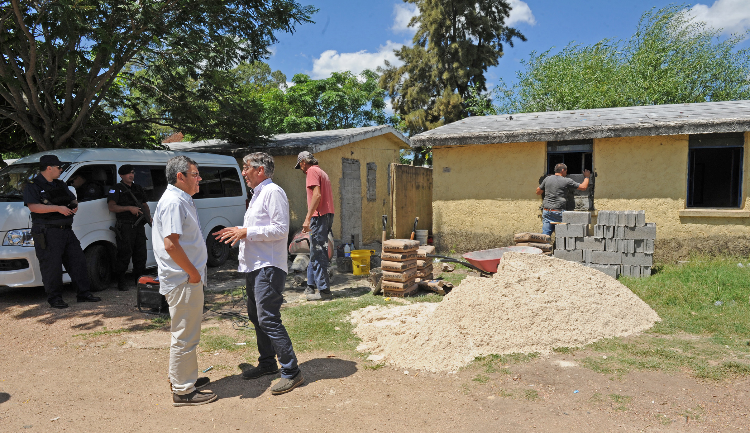 Operativo de convivencia y seguridad en barrio Talca de la ciudad de Las Piedras fue encabezado por director del Ministerio del Interior, Gustavo Leal