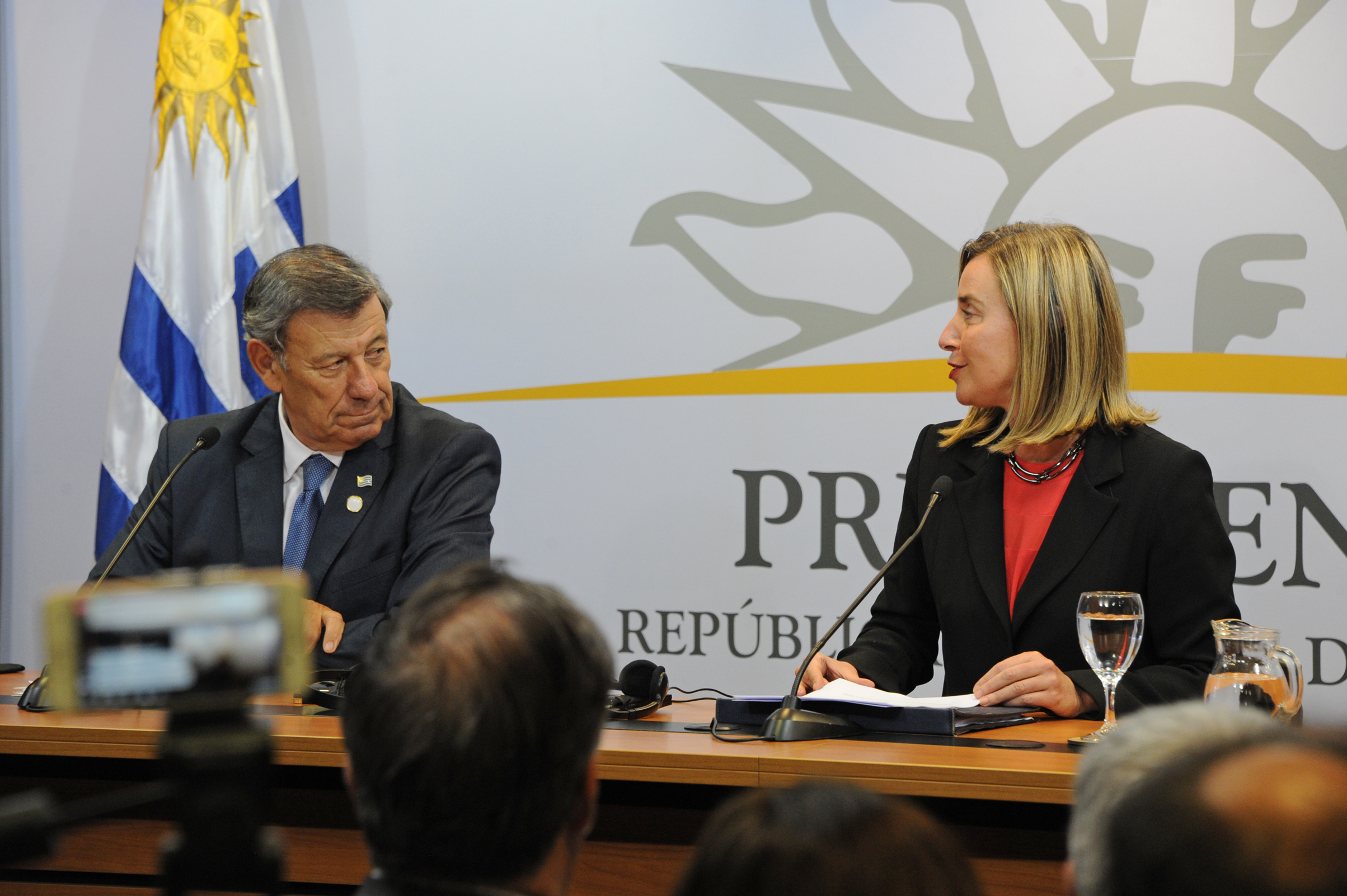 Conferencia de prensa del canciller Rodolfo Nin Novoa y Federica Mogherini, alta representante para Asuntos Exteriores de la Unión Europea
