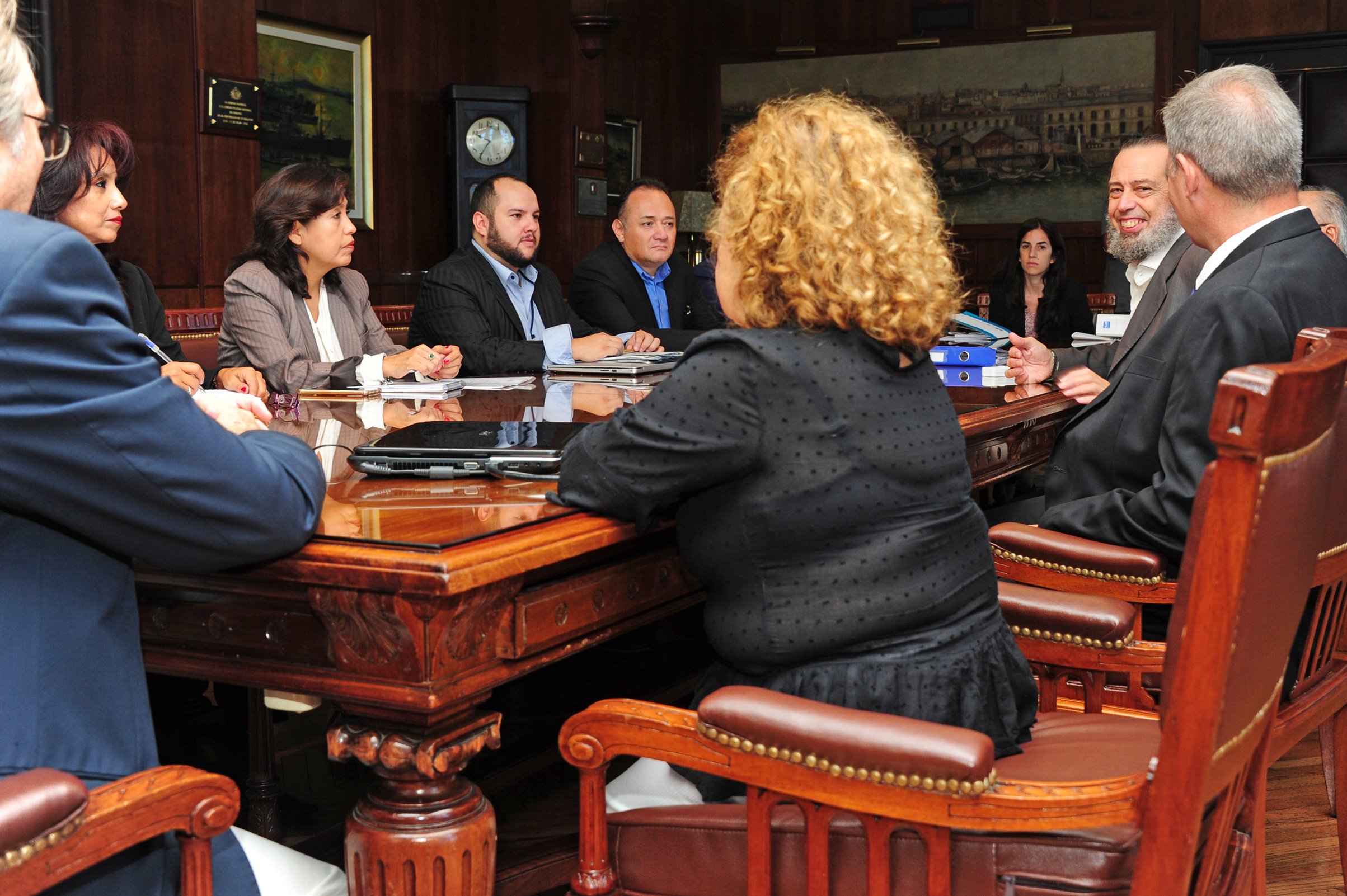 Presidente de la Administración Nacional de Puertos (ANP), Alberto Díaz, recibió delegación de Bolivia