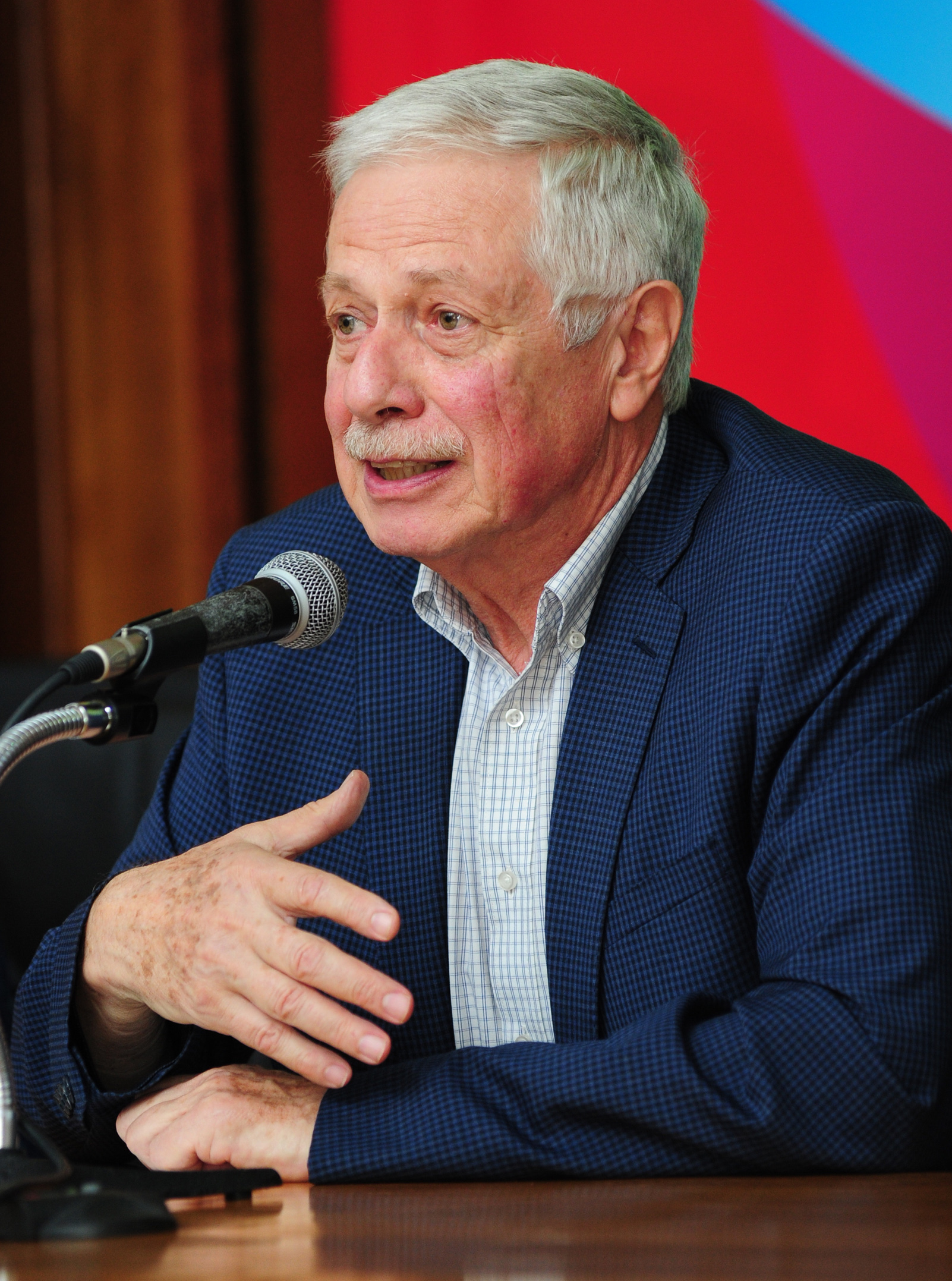 Presentación de campaña de vacunación de sarampión en Uruguay