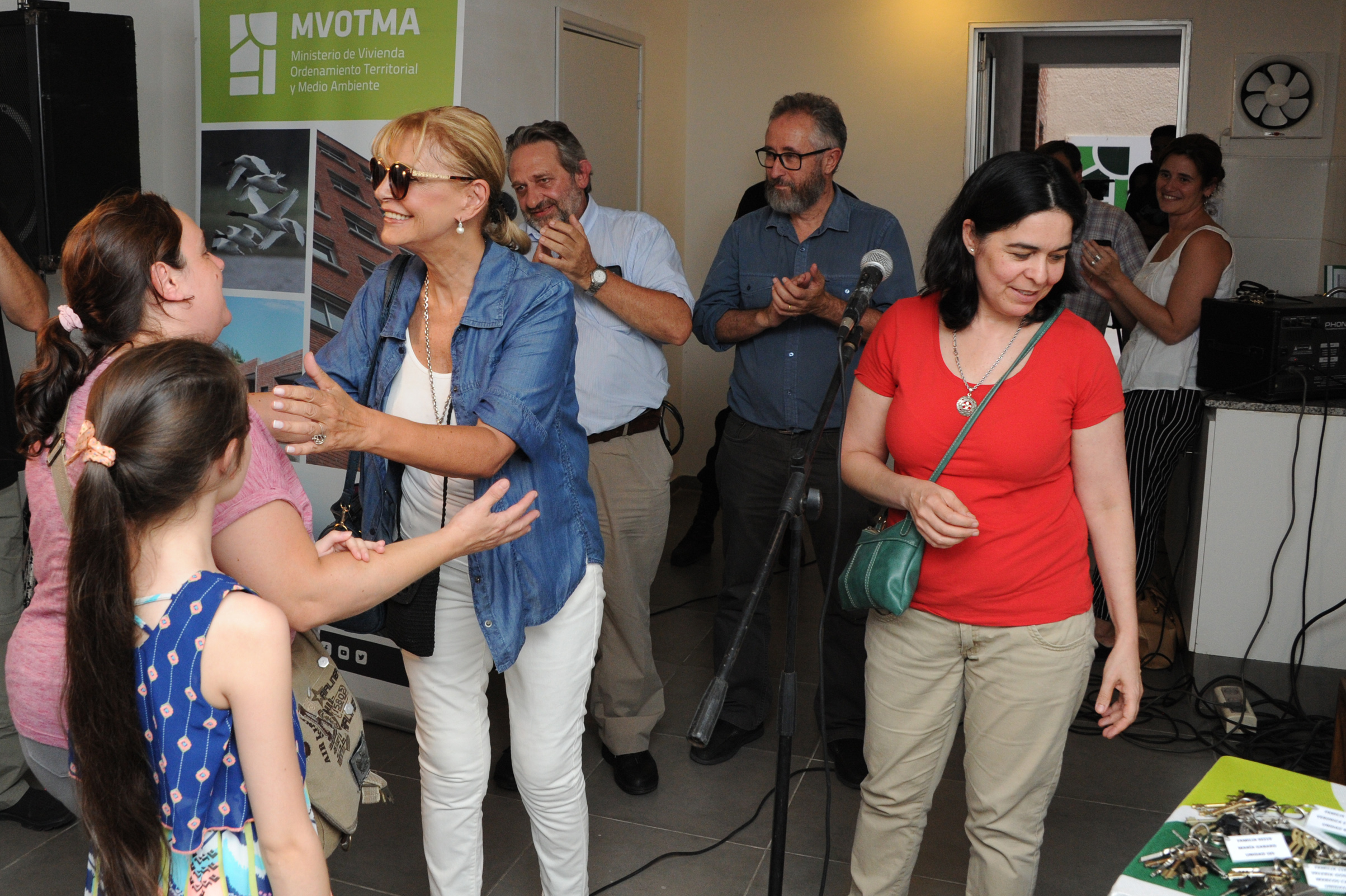 Inauguración de complejo de viviendas en el barrio La Aguada
