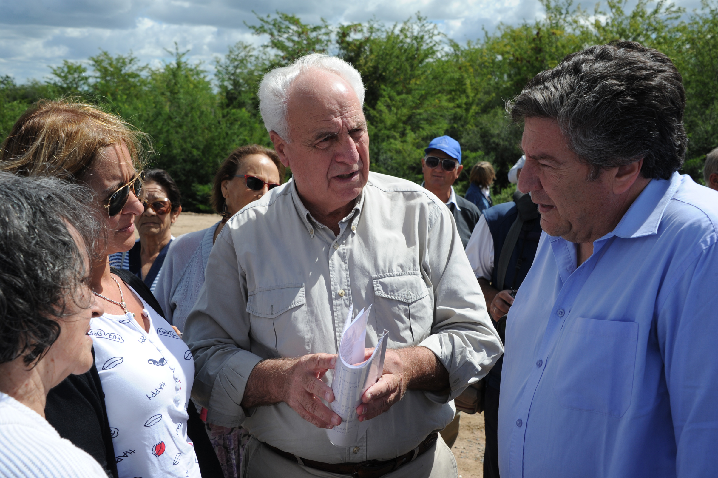 Inauguración de un puente de emergencia en el arroyo Agua Sucia, en Sarandí del Yí