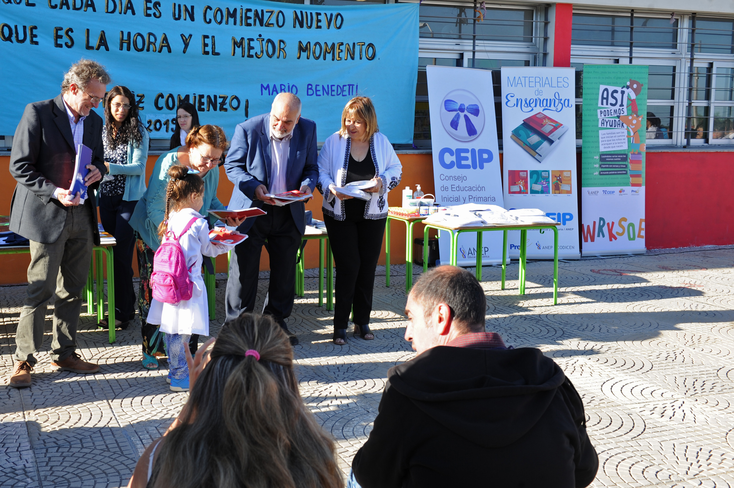 Autoridades de la Enseñanza Pública realizaron una recorrida por diversos centros educativos