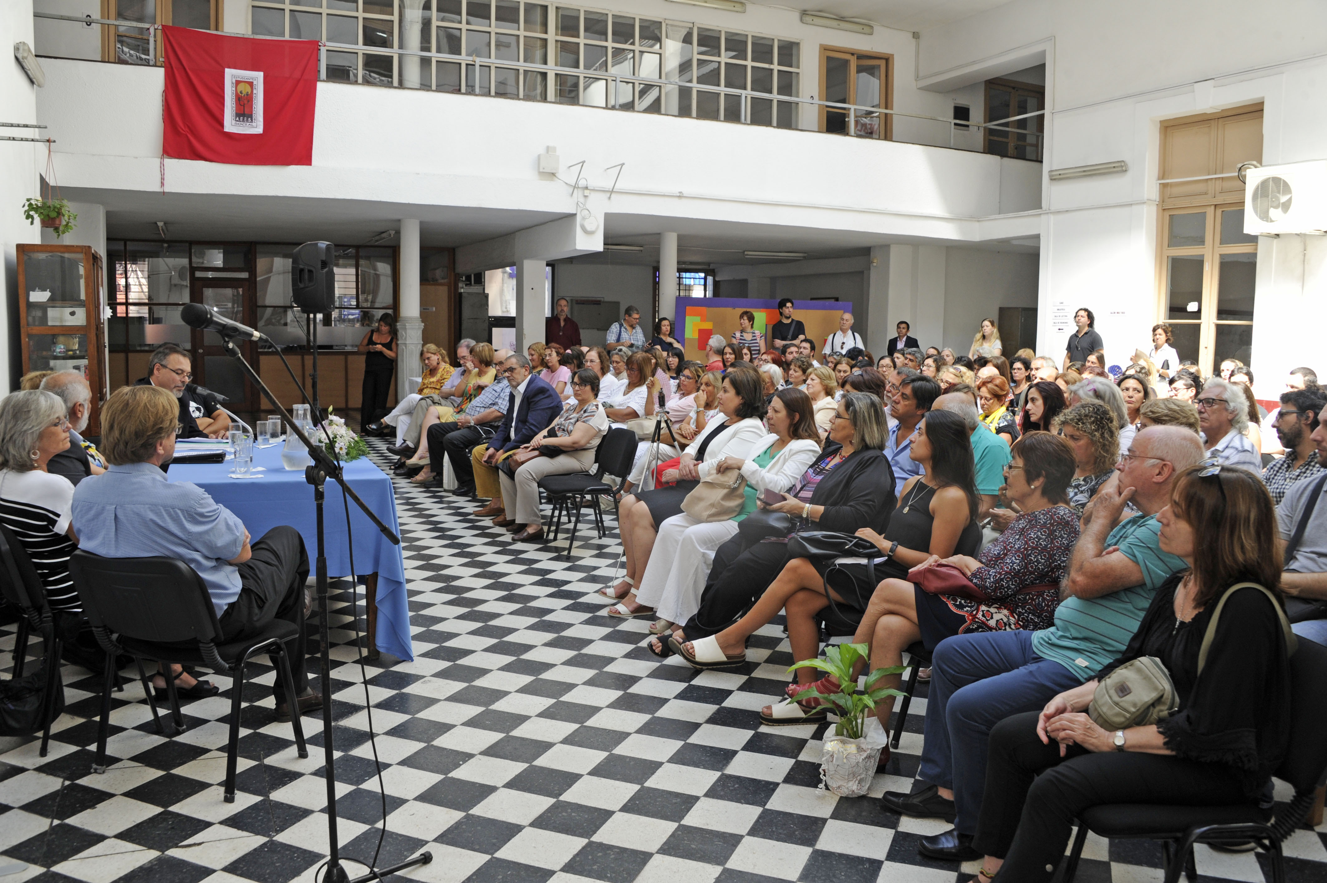 Acto de asunción de la nueva consejera por el orden docente, Rosana Cortazzo