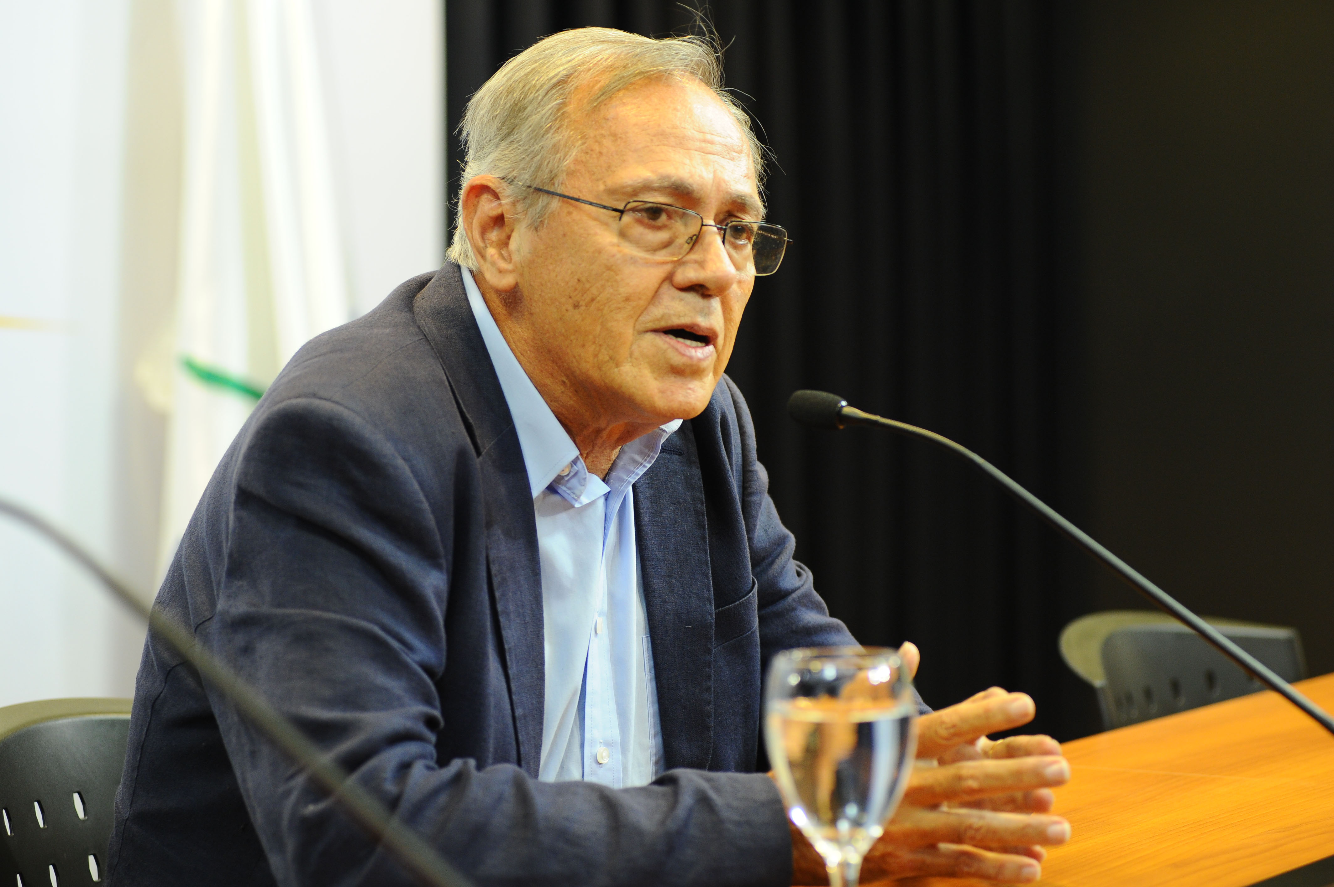 Rucks en conferencia de prensa, luego del Consejo de Ministros, en Torre Ejecutiva