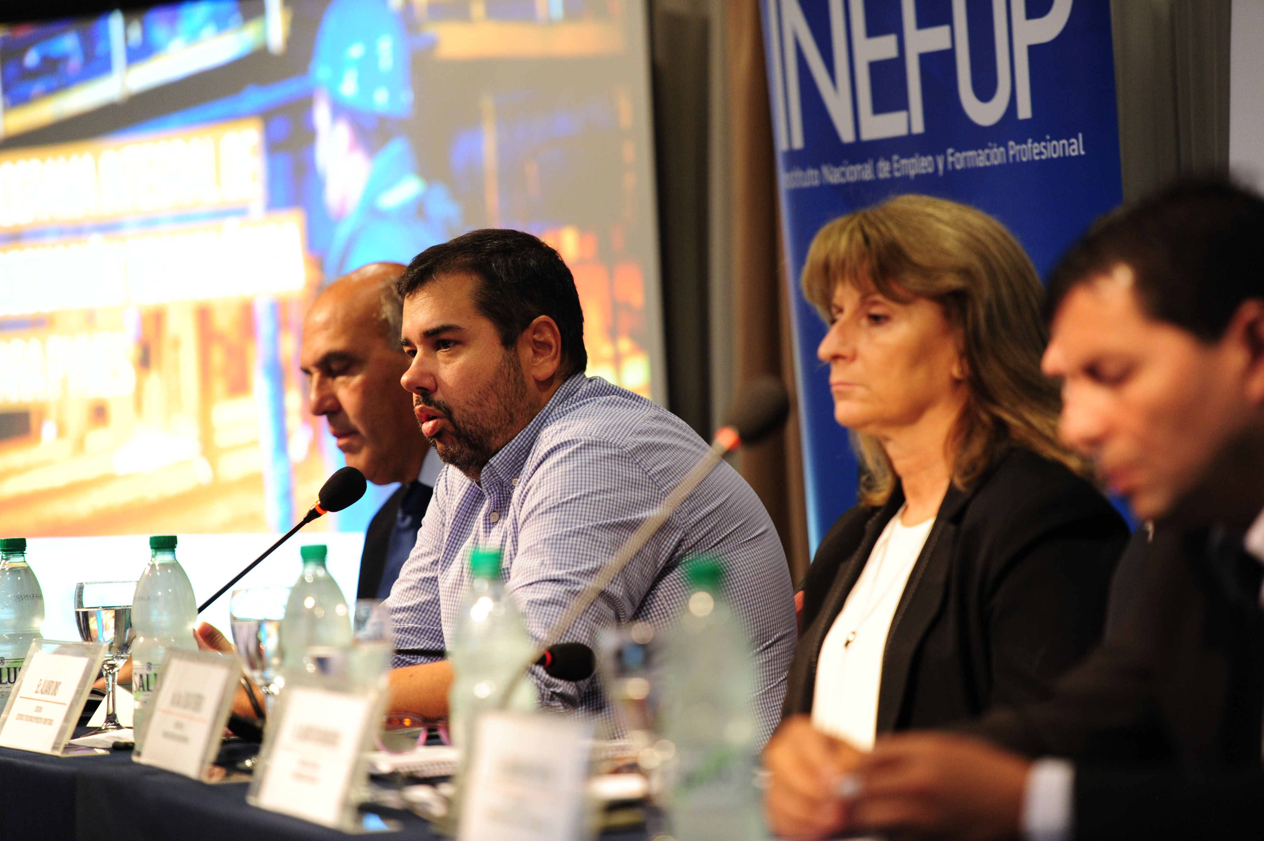 Presentación del Programa Integral de Adecuación Tecnológica para pequeñas y medianas empresas