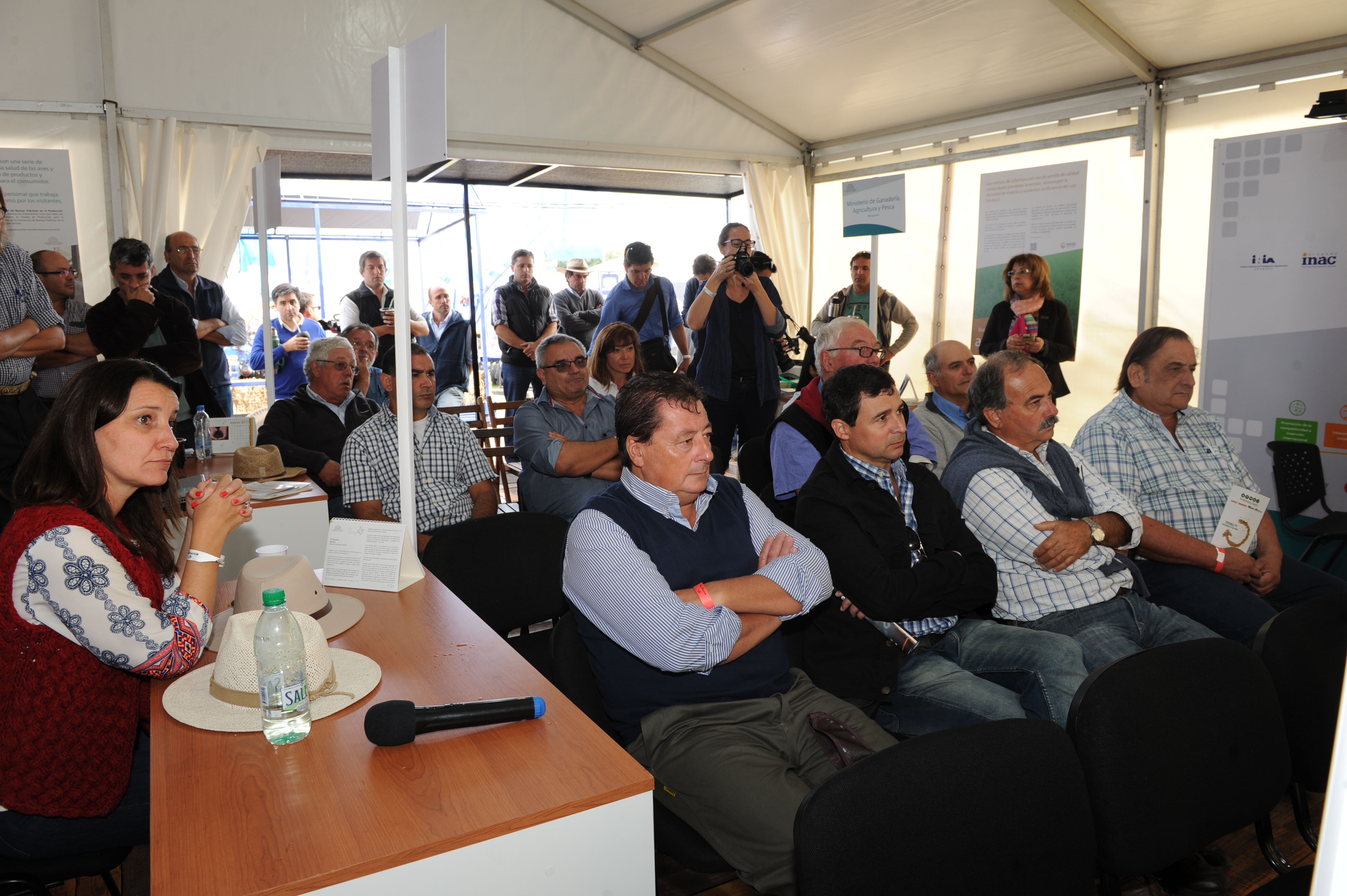 Estand del Ministerio de Ganadería en la Expo Activa