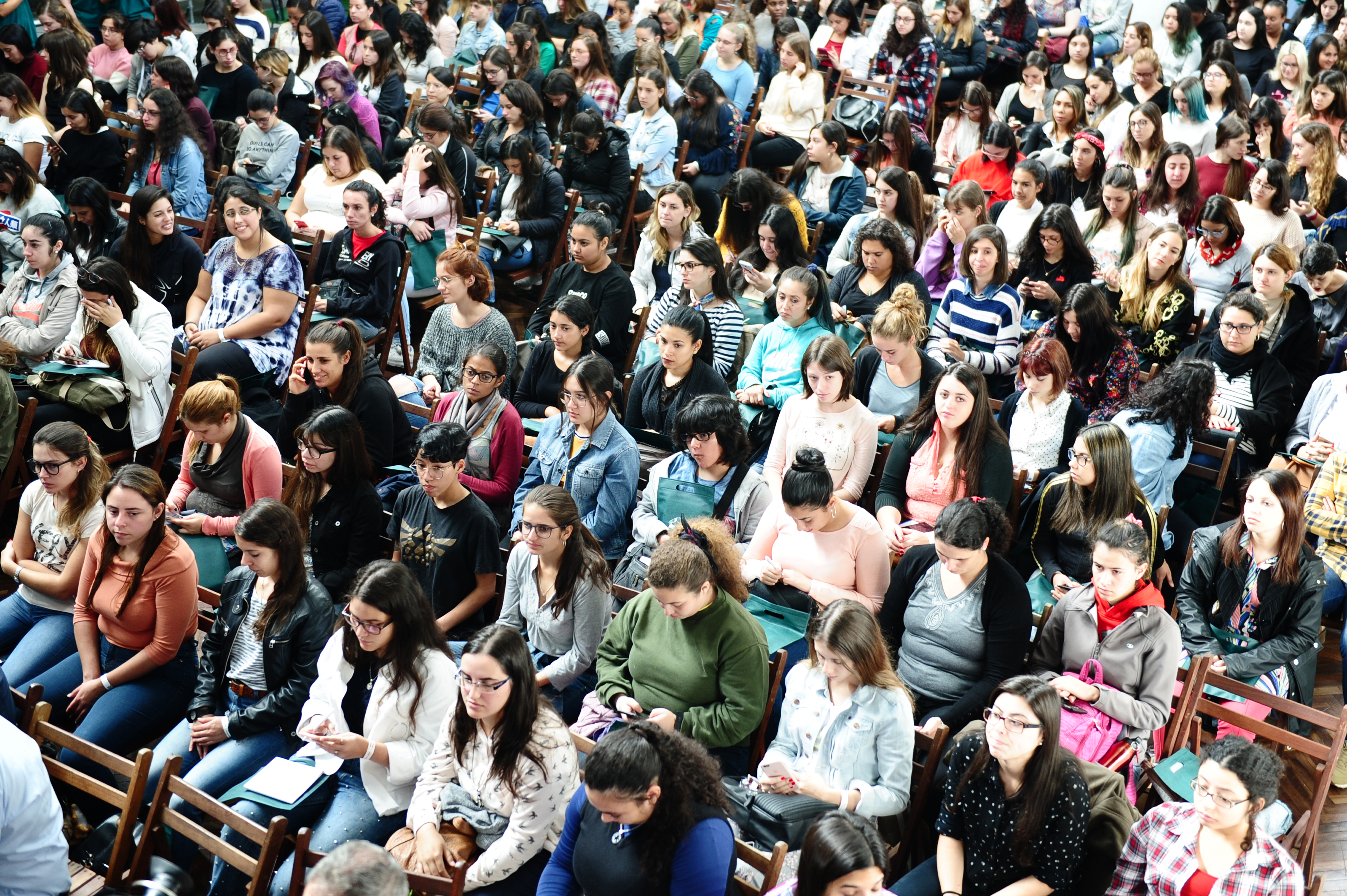 Plan Ceibal realizó lanzamiento de cursos de Jóvenes a Programar