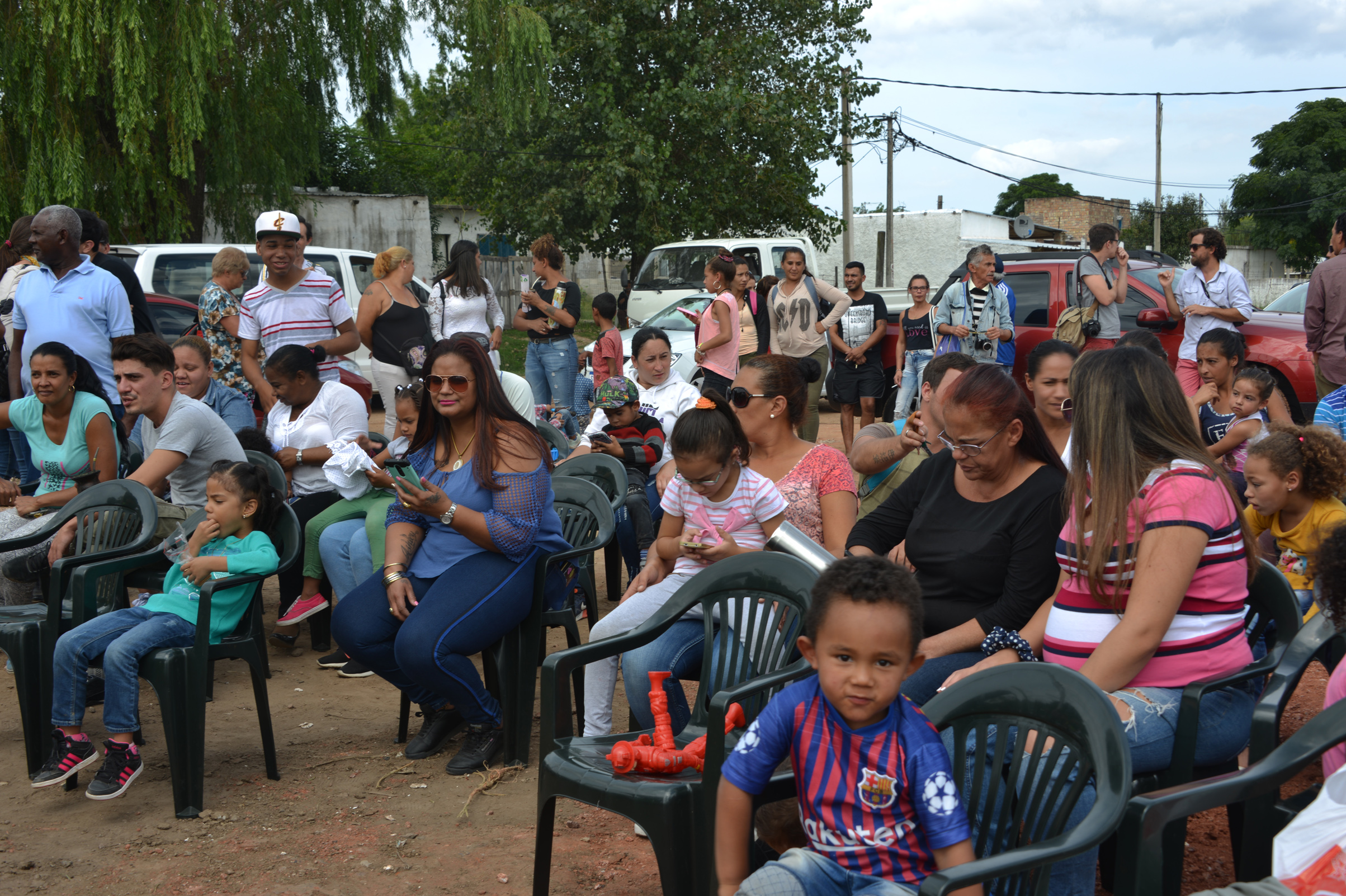 Acto de inauguración de viviendas, tras realojo de 36 familias en el barrio Casavalle de Montevideo
