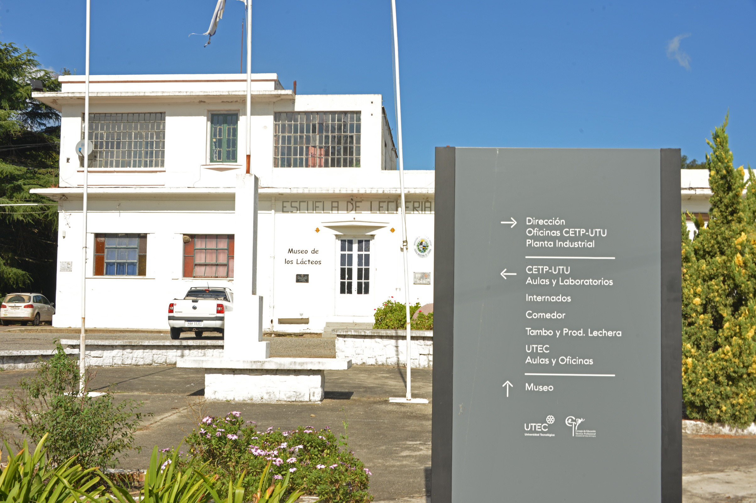 Escuela Superior de Lechería CETP-UTU