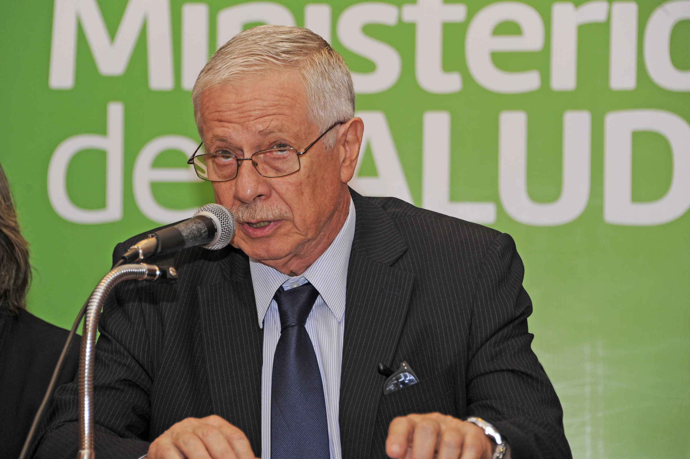Conferencia de prensa de autoridades del Ministerio de Salud Pública