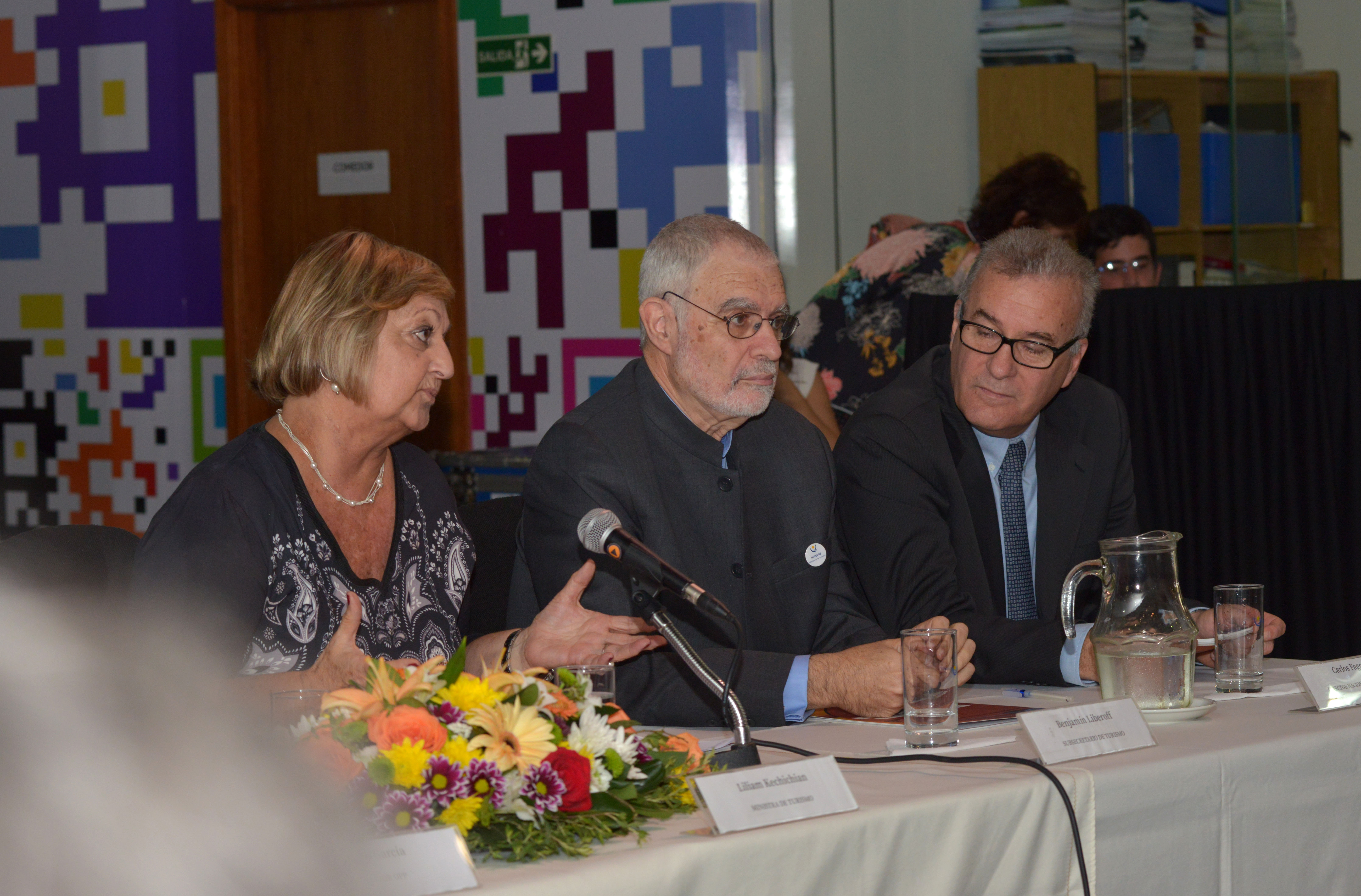 Liliam Kechichian, Benjamin Liberoff y Carlos Fagetti