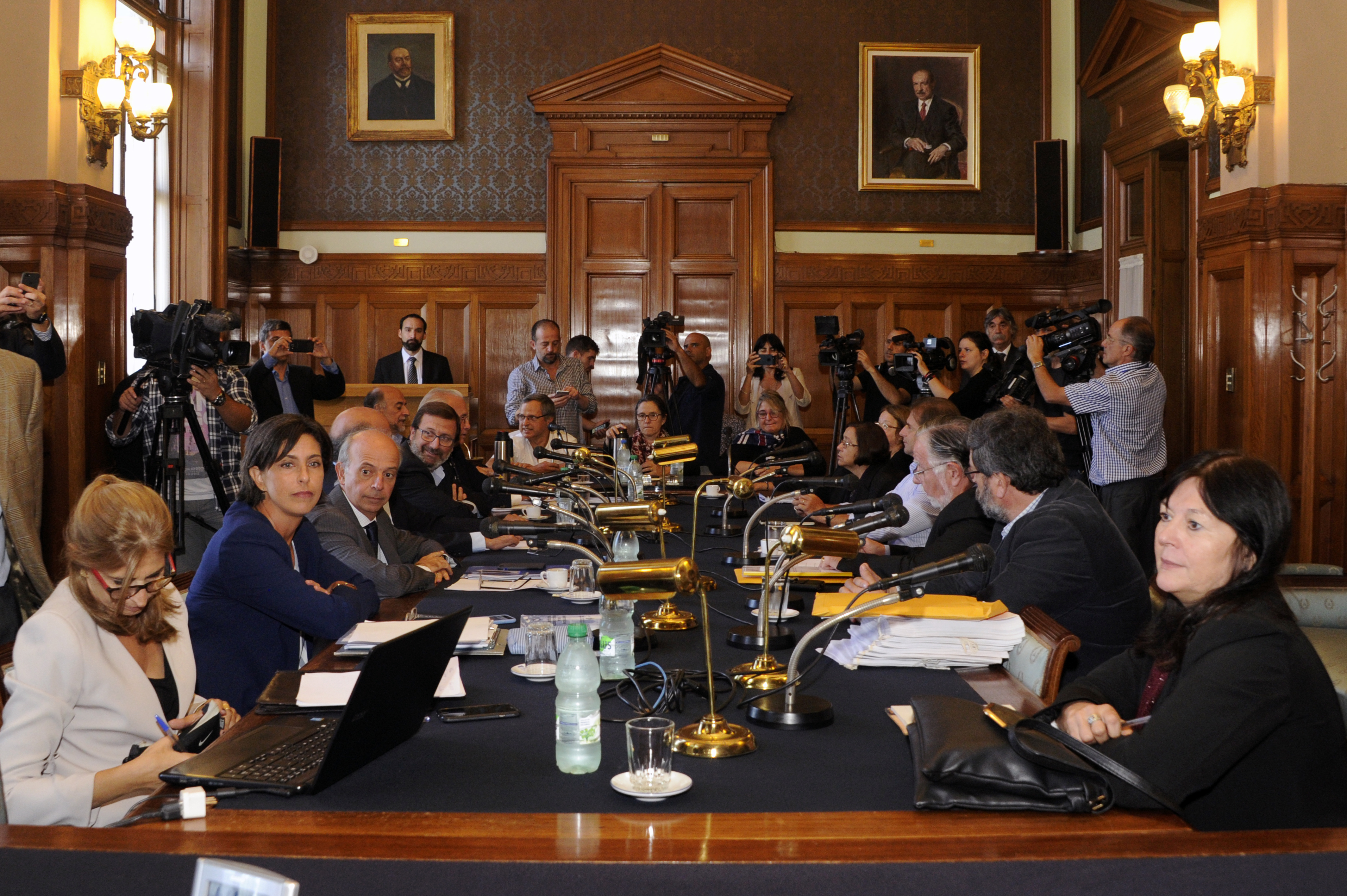 Poder Ejecutivo remitió actas del Tribunal de Honor militar al Parlamento
