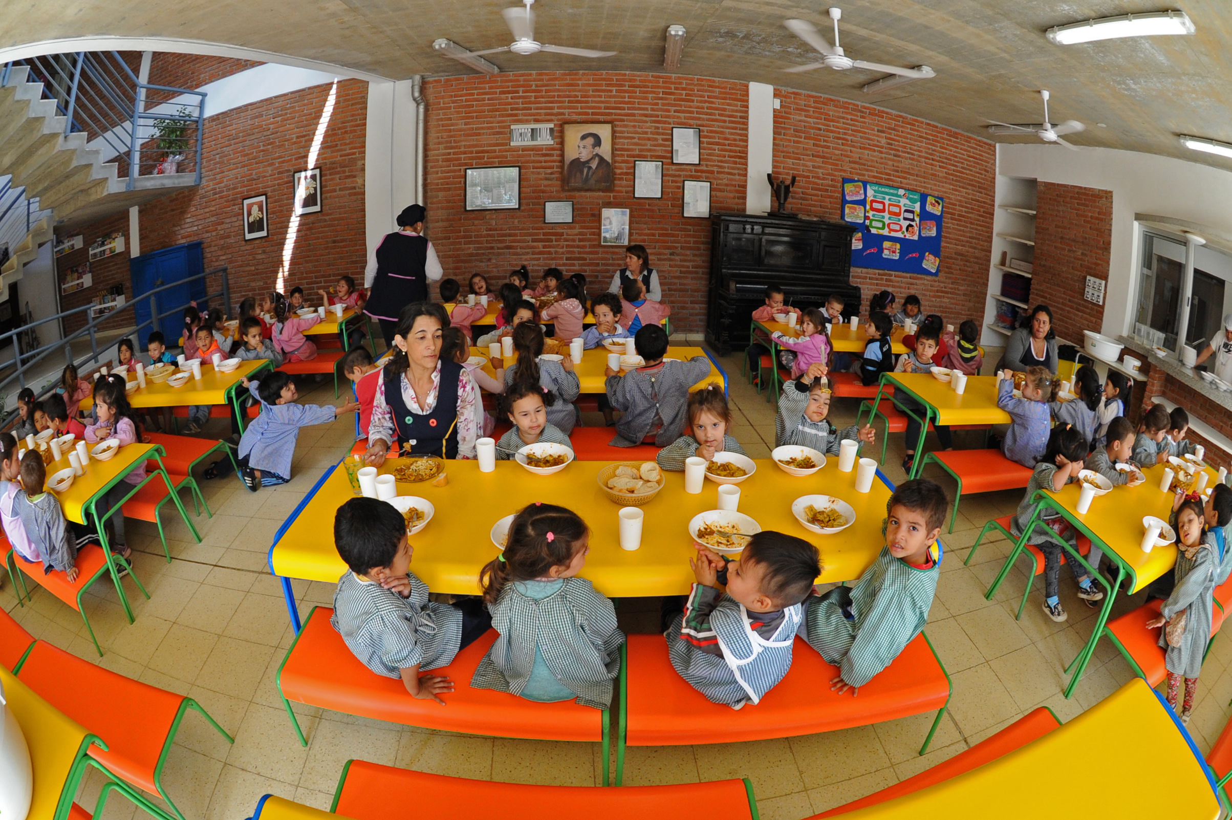 Nueva escuela de tiempo completo en Salto