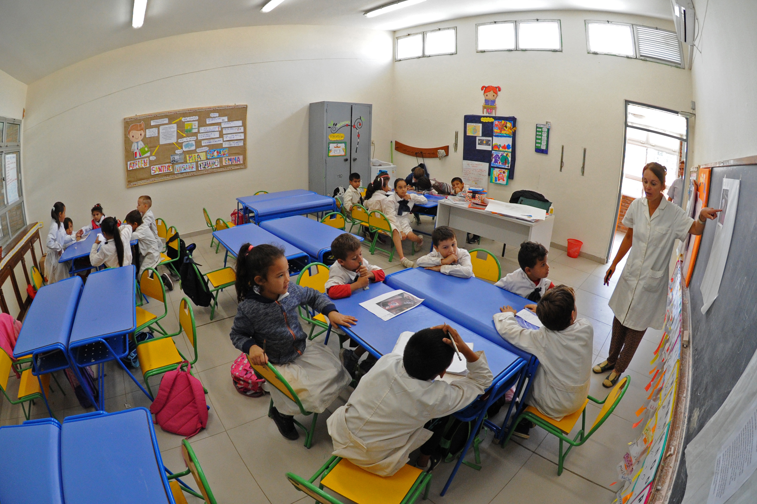 Nueva escuela de tiempo completo en Salto