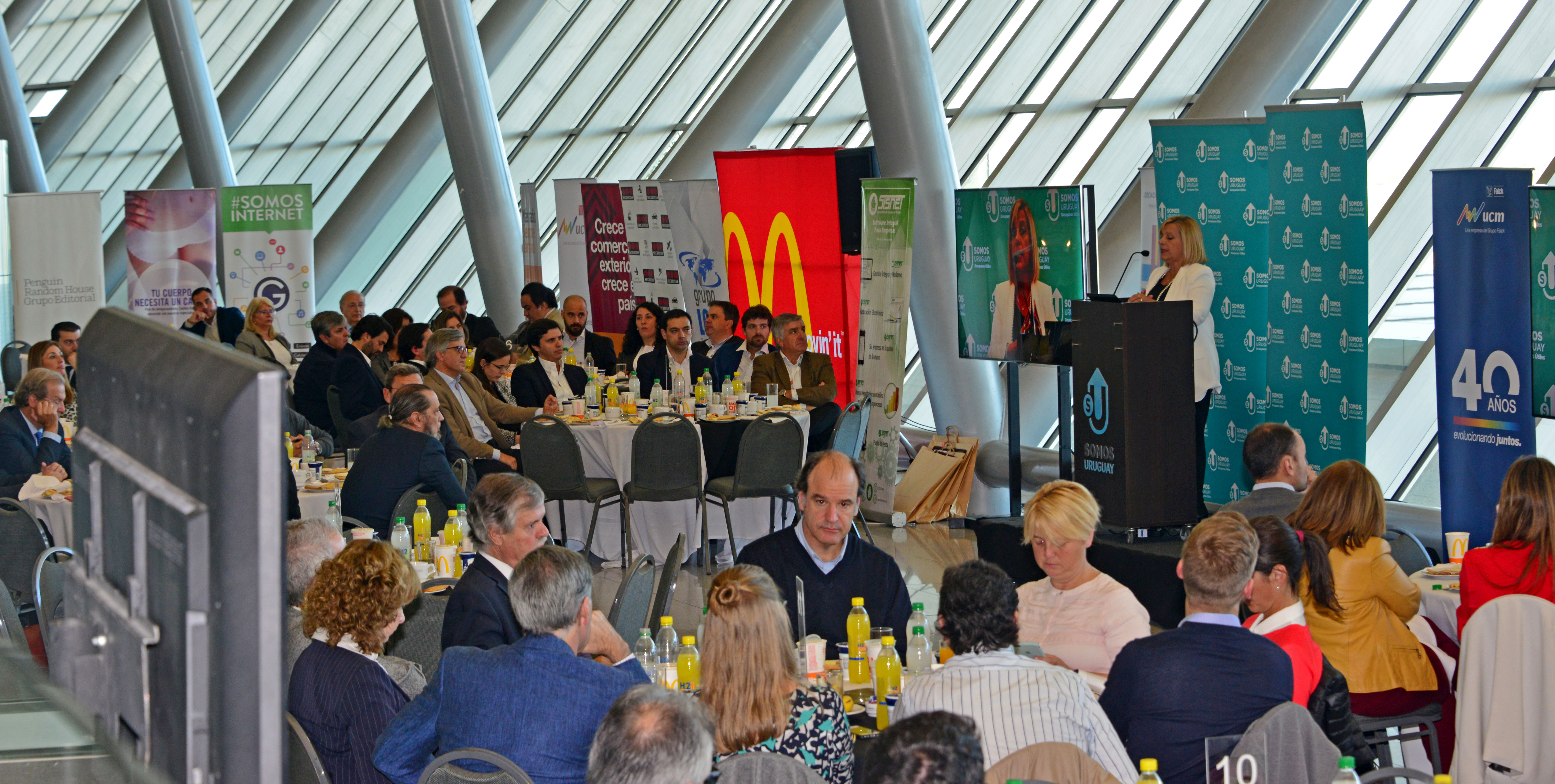 Ciclo de desayunos empresariales organizado por la publicación “Somos Uruguay”
