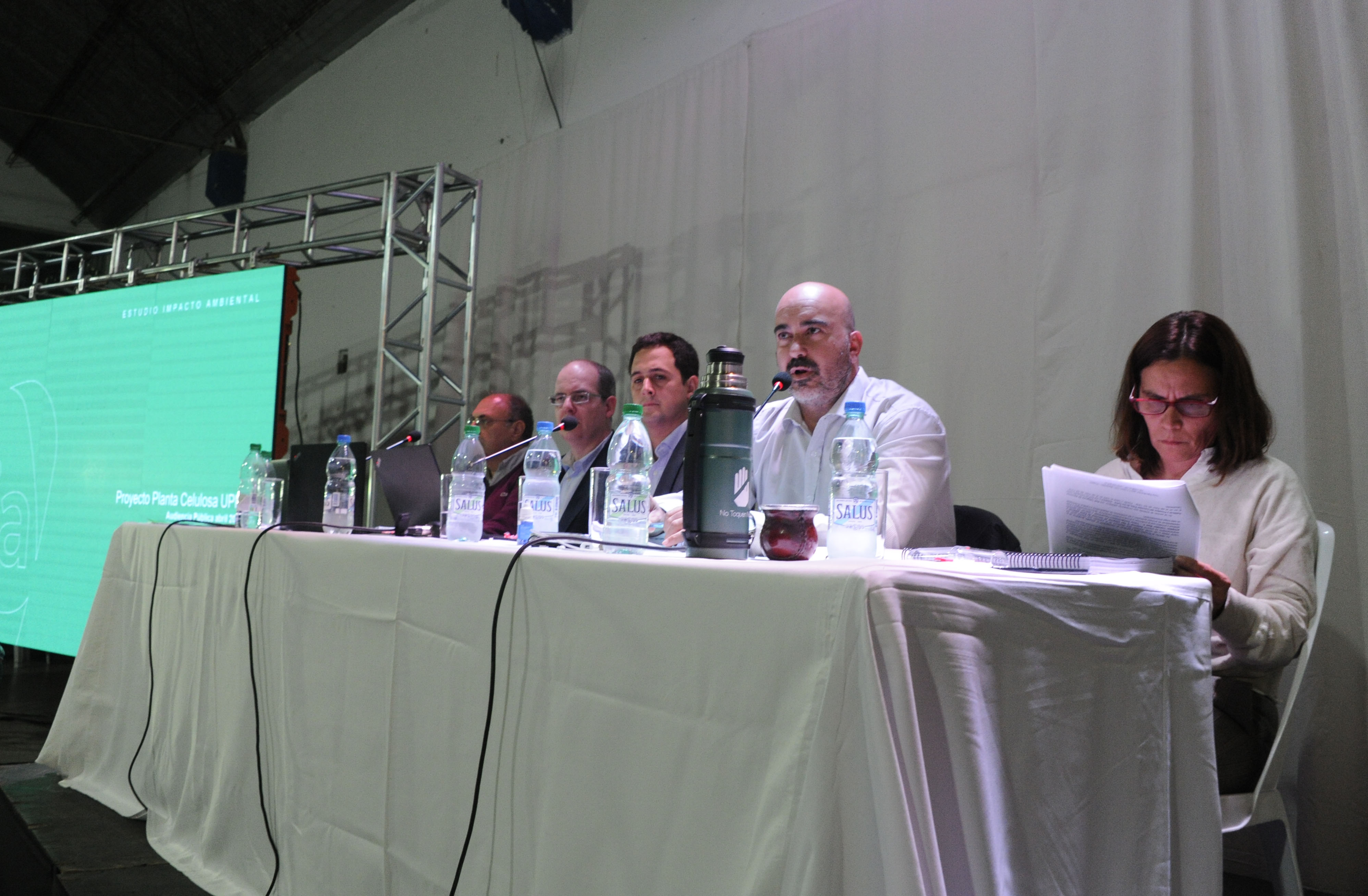 Gobierno difunde en audiencia pública estudio de impacto ambiental del proyecto de planta de celulosa UPM 2