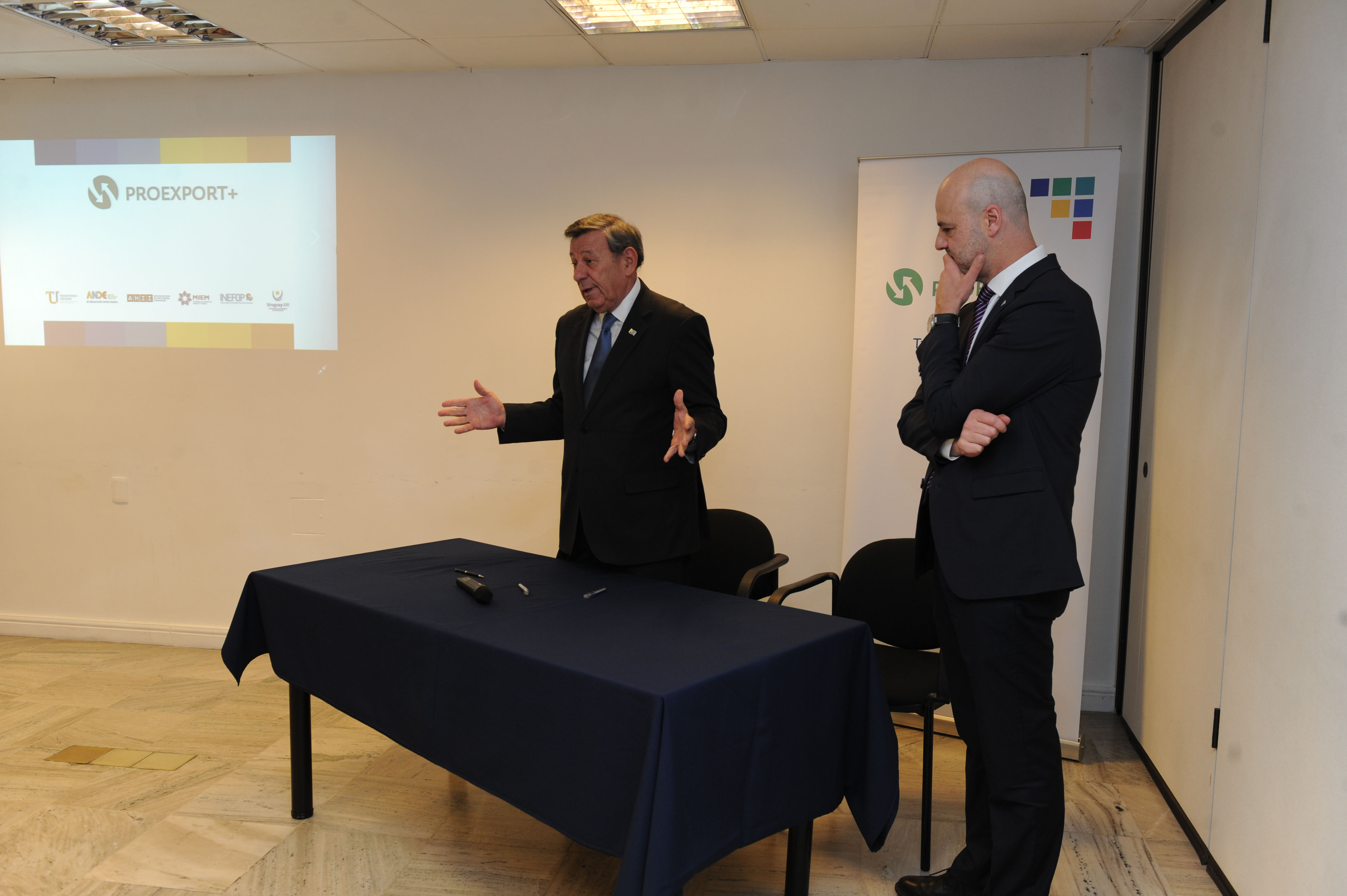 Acto de firmas de 21 nuevas empresas beneficiarias del programa Proexport+