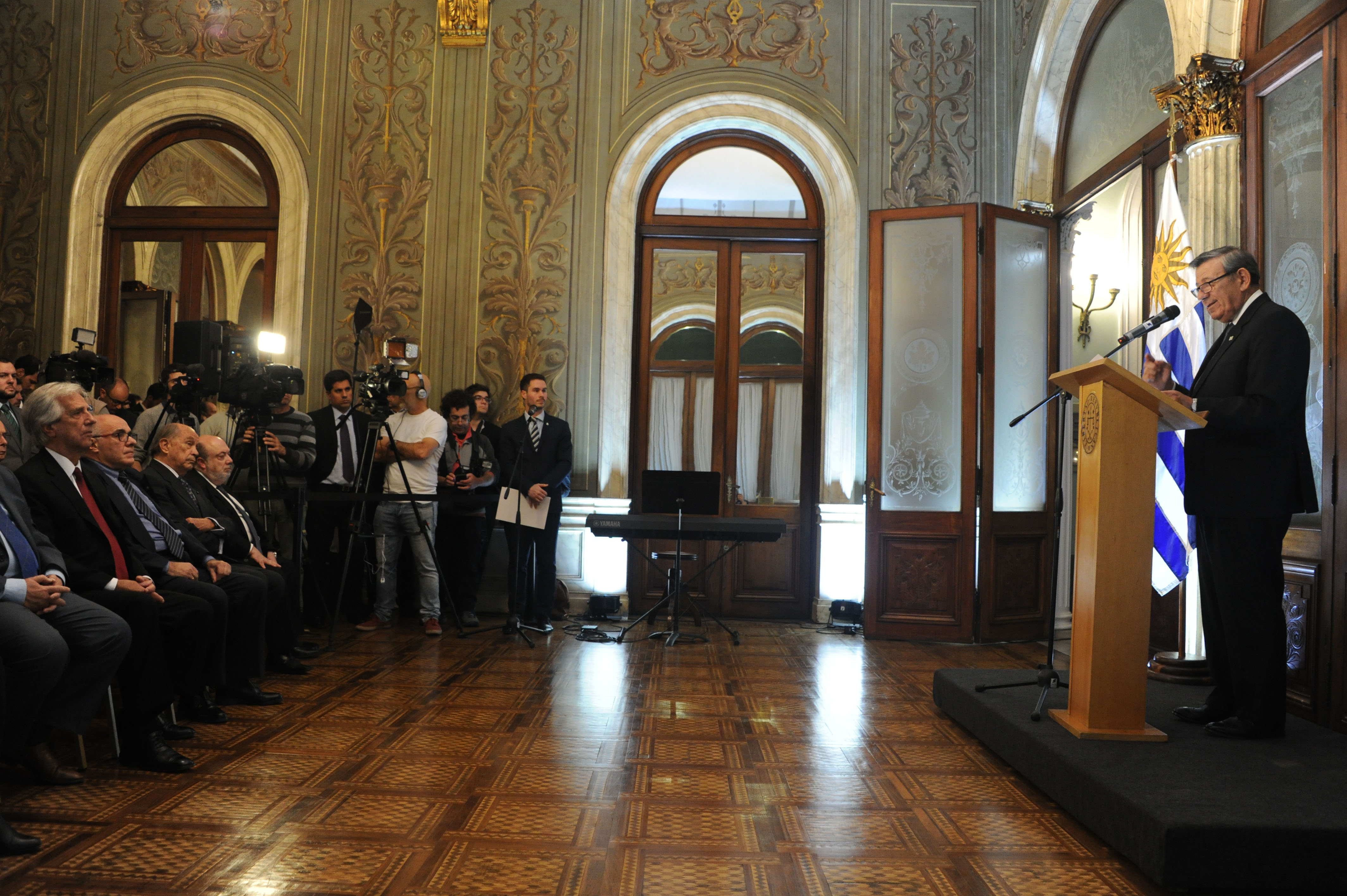 Conmemoración de los 190 años de creación de la diplomacia uruguaya