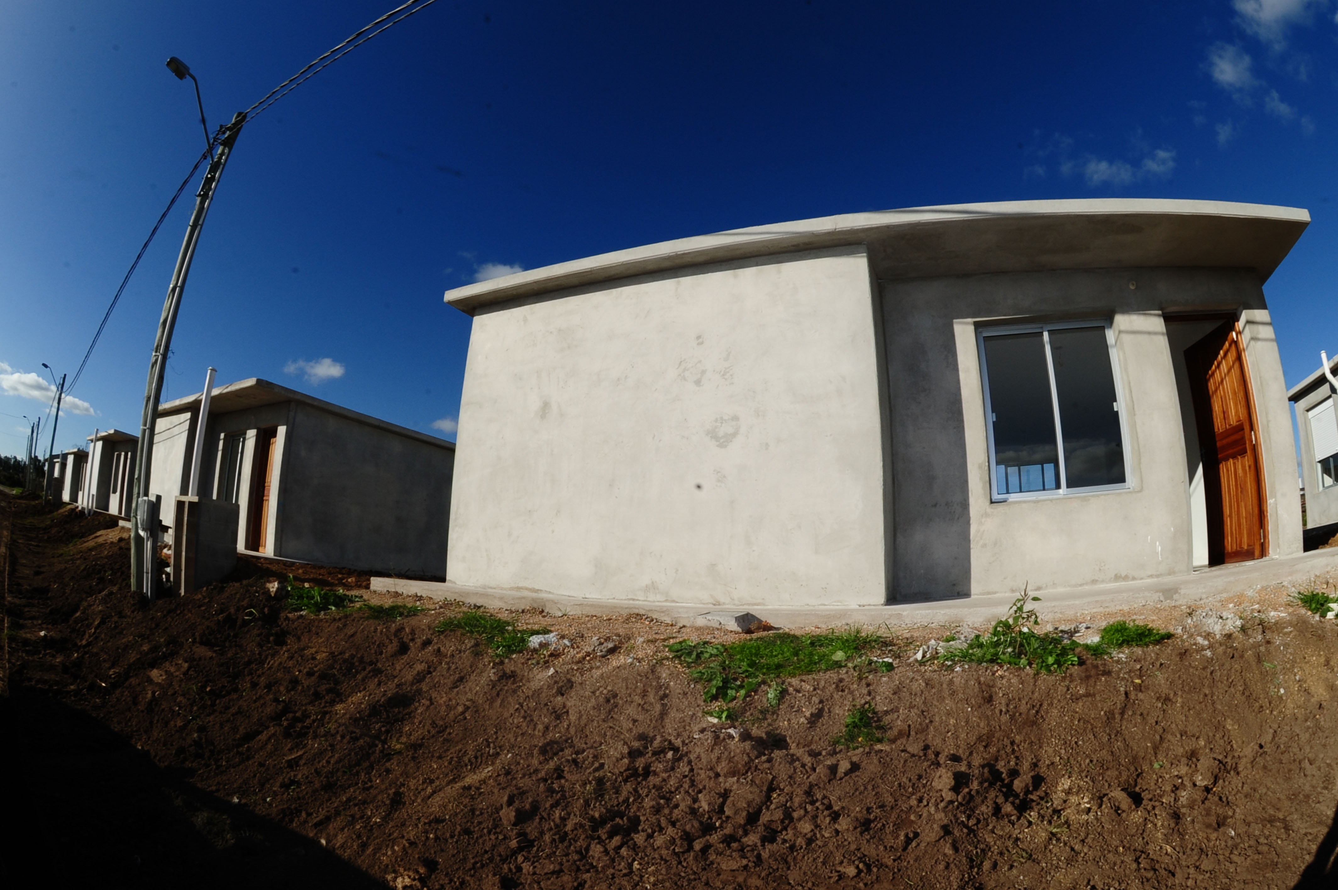 Visita de las autoridades del Ministerio de Vivienda, Ordenamiento Territorial y Medio Ambiente por Maldonado