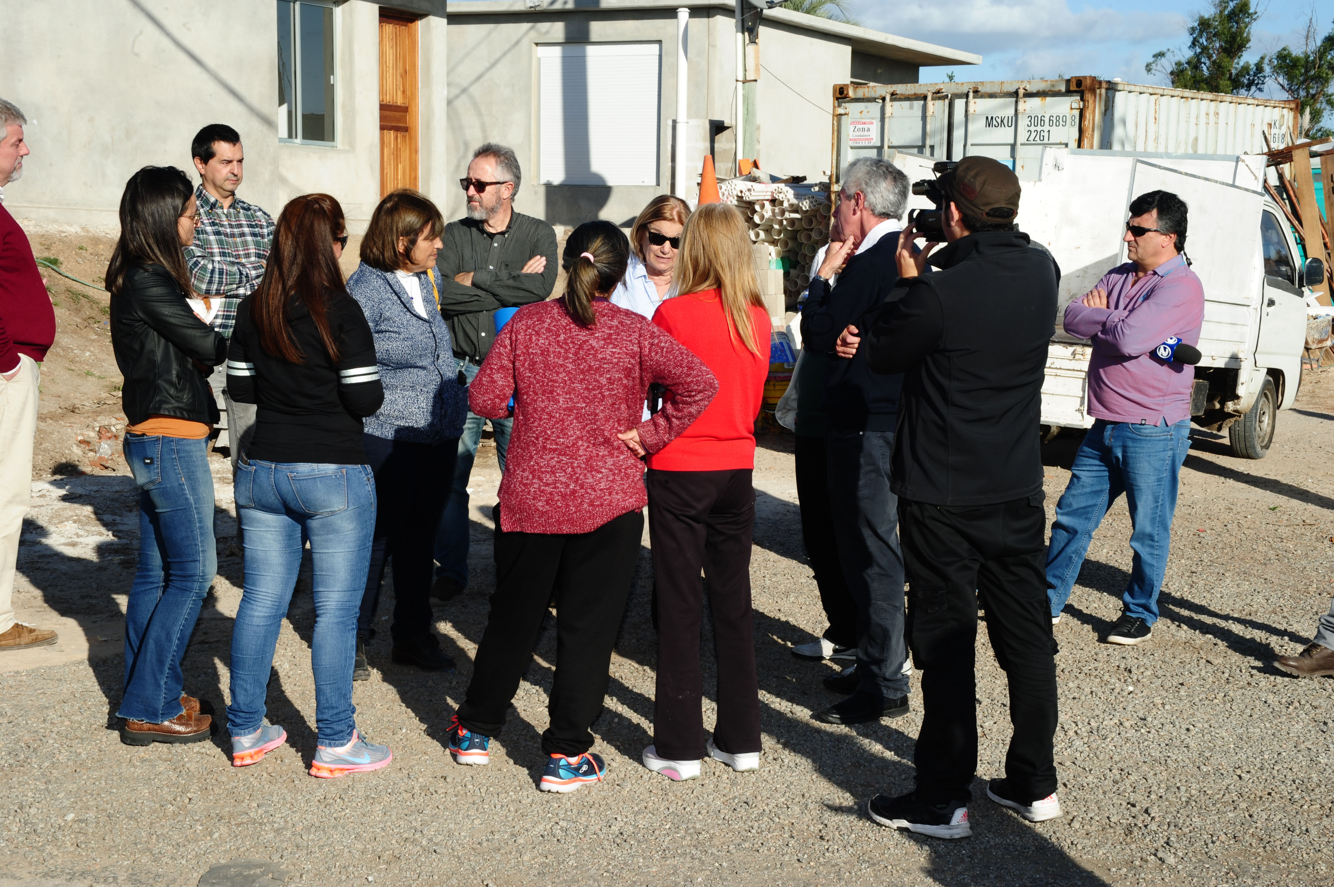 Visita de las autoridades del Ministerio de Vivienda, Ordenamiento Territorial y Medio Ambiente por Maldonado