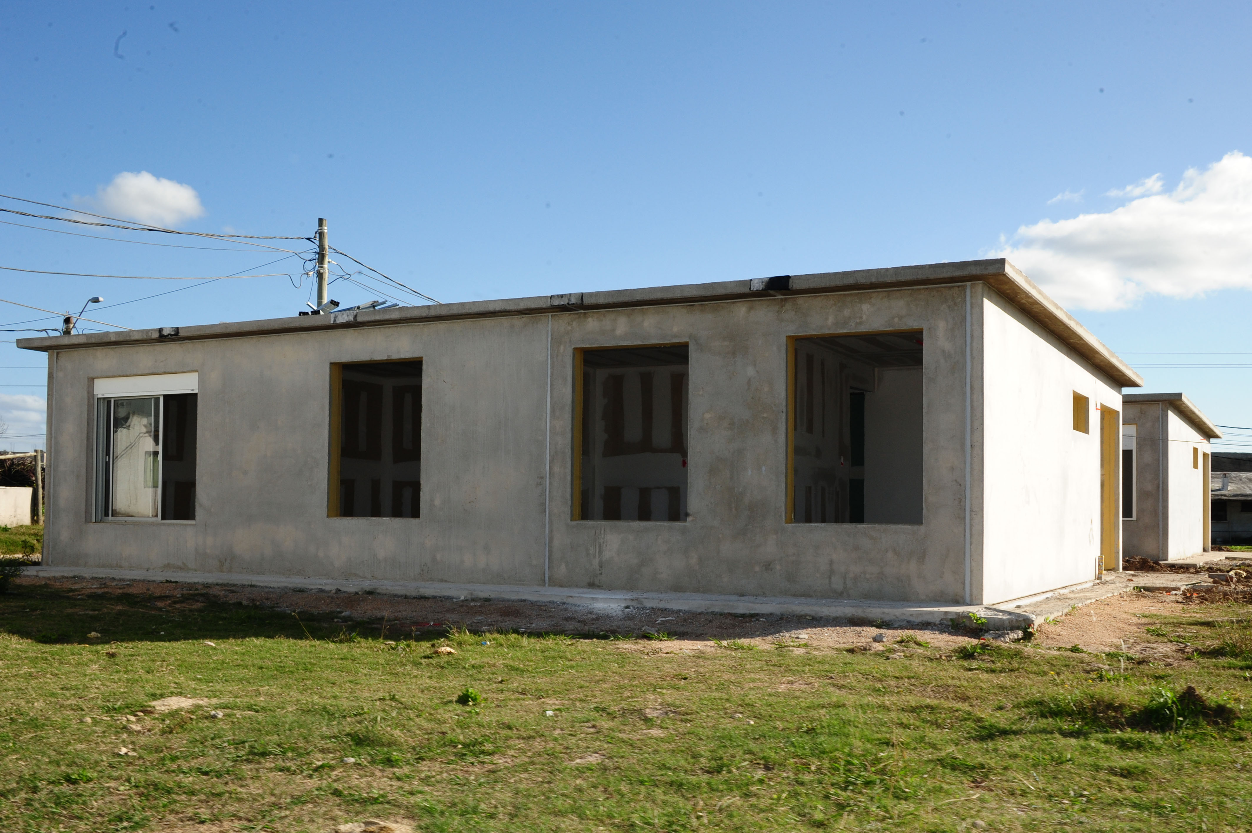 Visita de las autoridades del Ministerio de Vivienda, Ordenamiento Territorial y Medio Ambiente por Maldonado