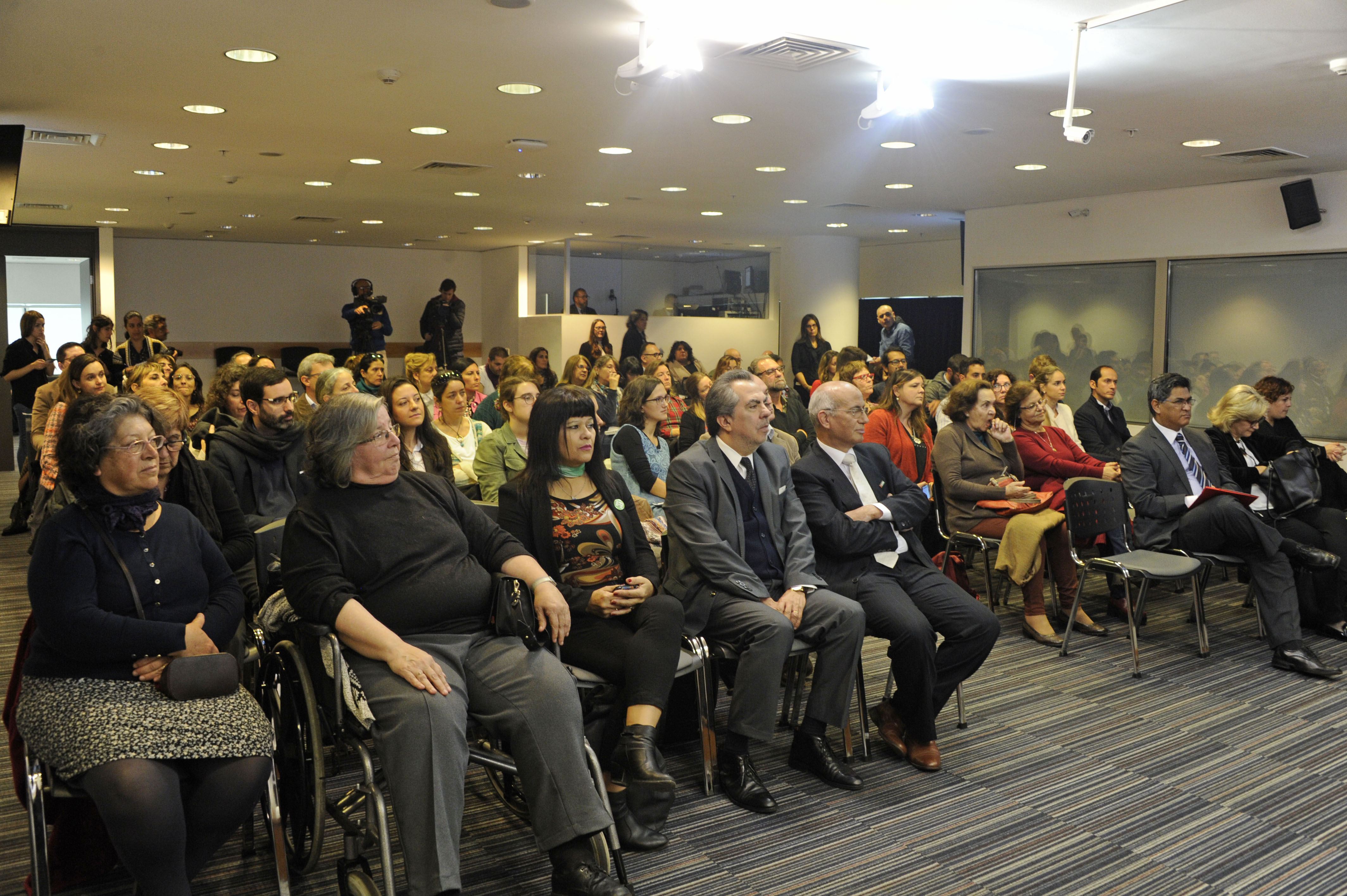 Presentación de compromisos en educación y derechos humanos 2019 - 2020