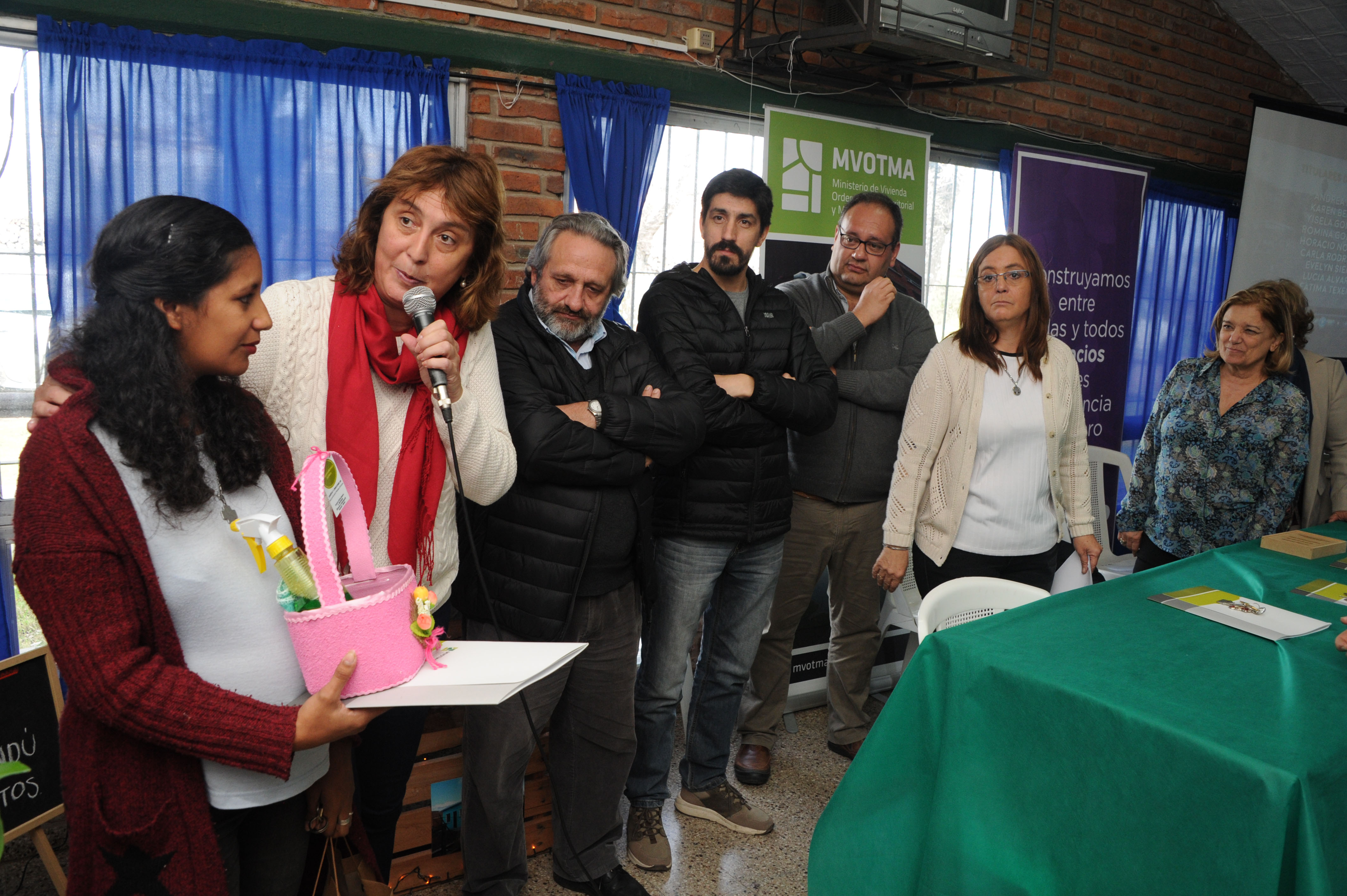 Acto de inauguración realizado en el salón de la cooperativa Covisan 6