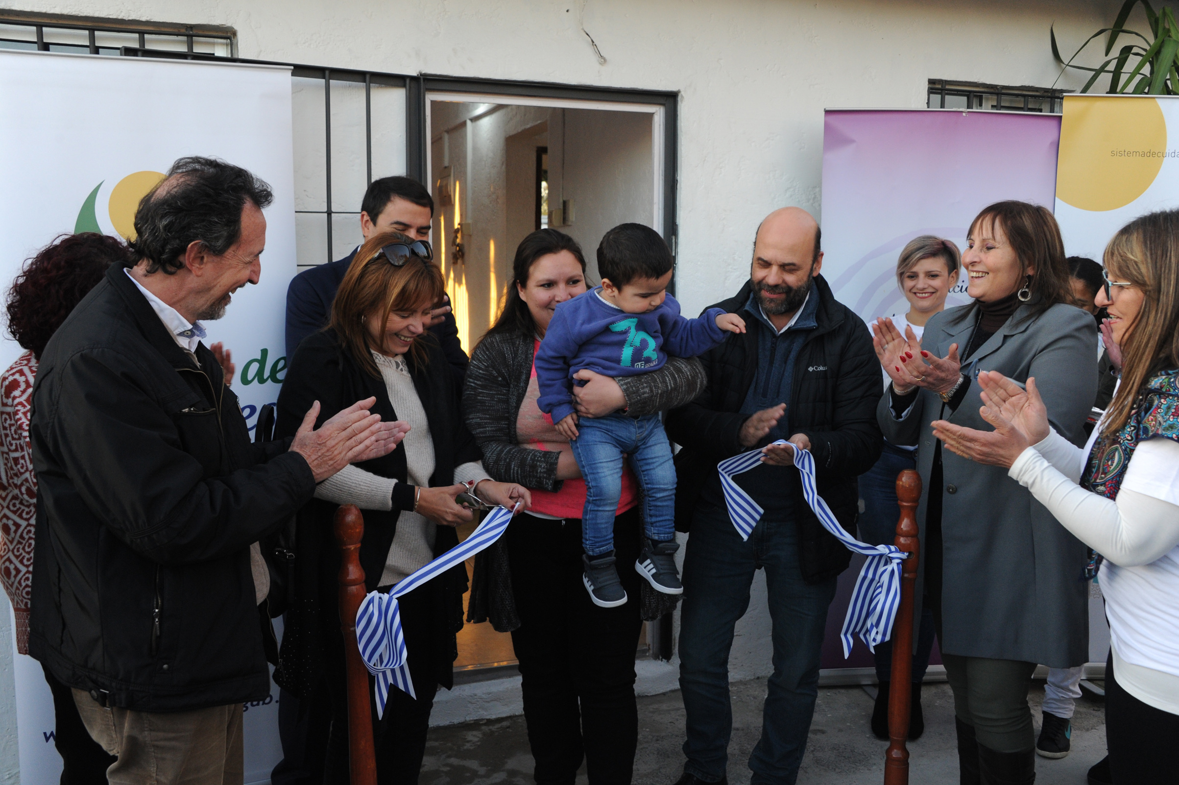 Inauguración de nueva casa comunitaria en La Paz