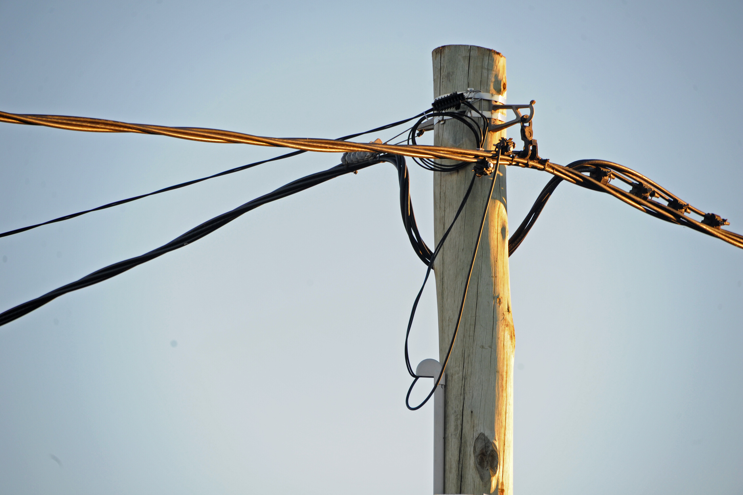 UTE regularizó conexión eléctrica del barrio Villa Tajamar, en Barros Blancos