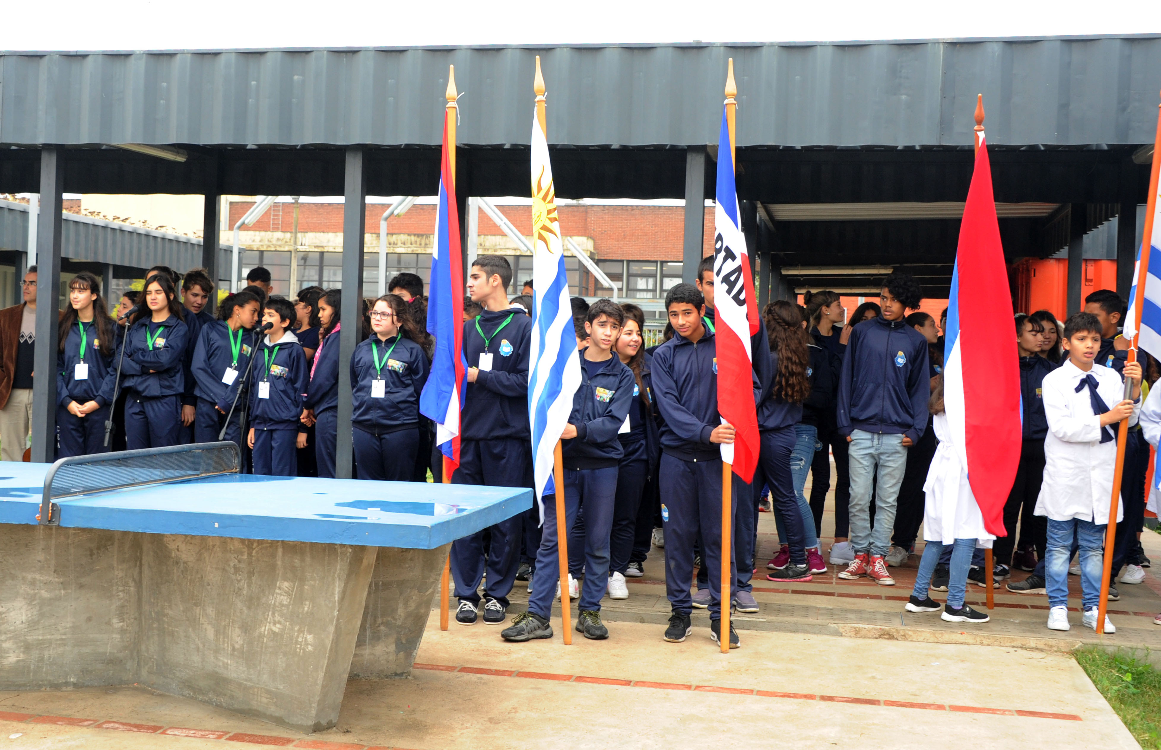 Escuela Nelson Mandela, de tiempo completo, se ubica en la zona de Carrasco Norte, Montevideo