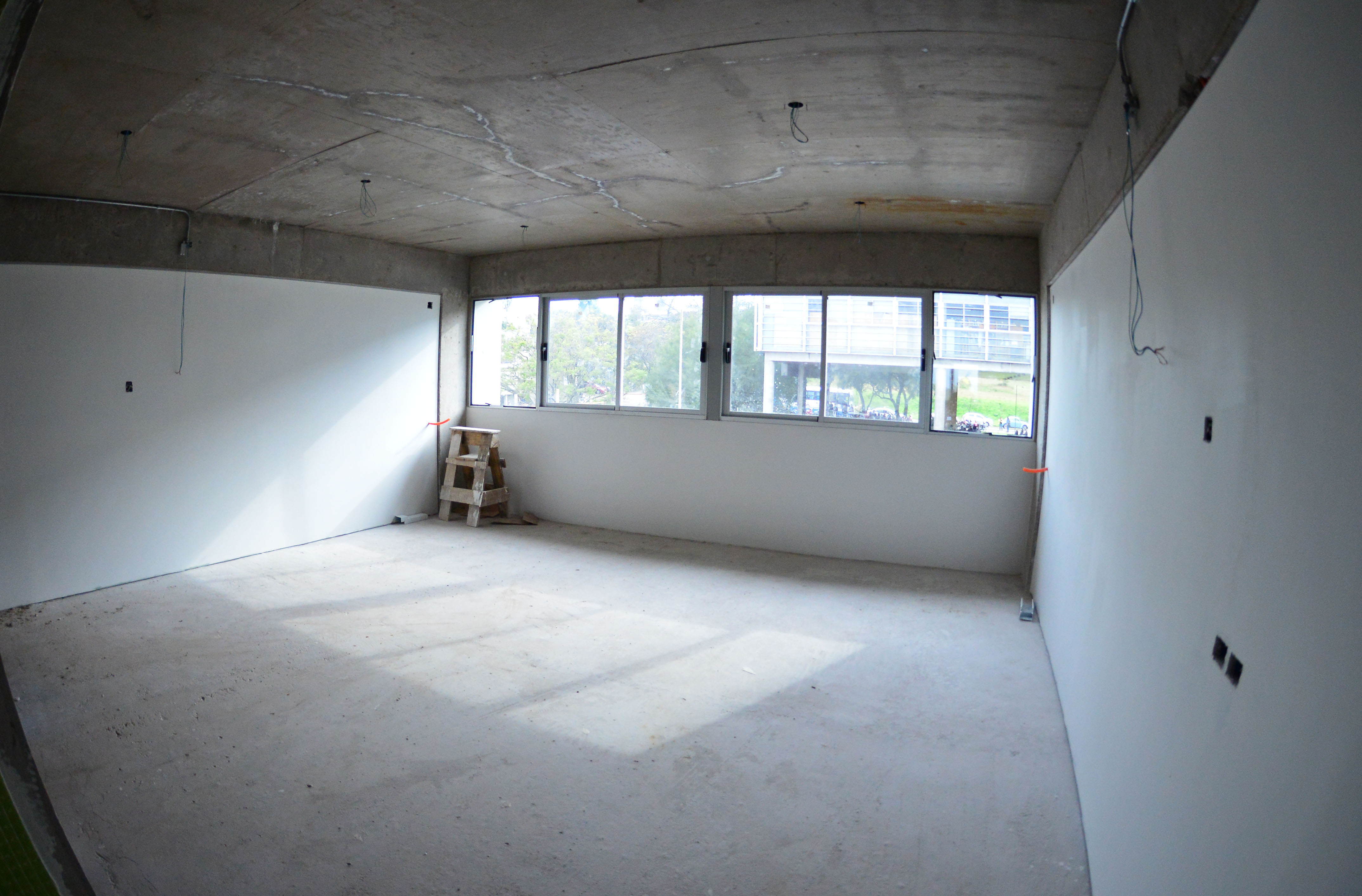 Obras de nueva infraestructura educativa en Centro Universitario Regional (Cenur) del Litoral Norte