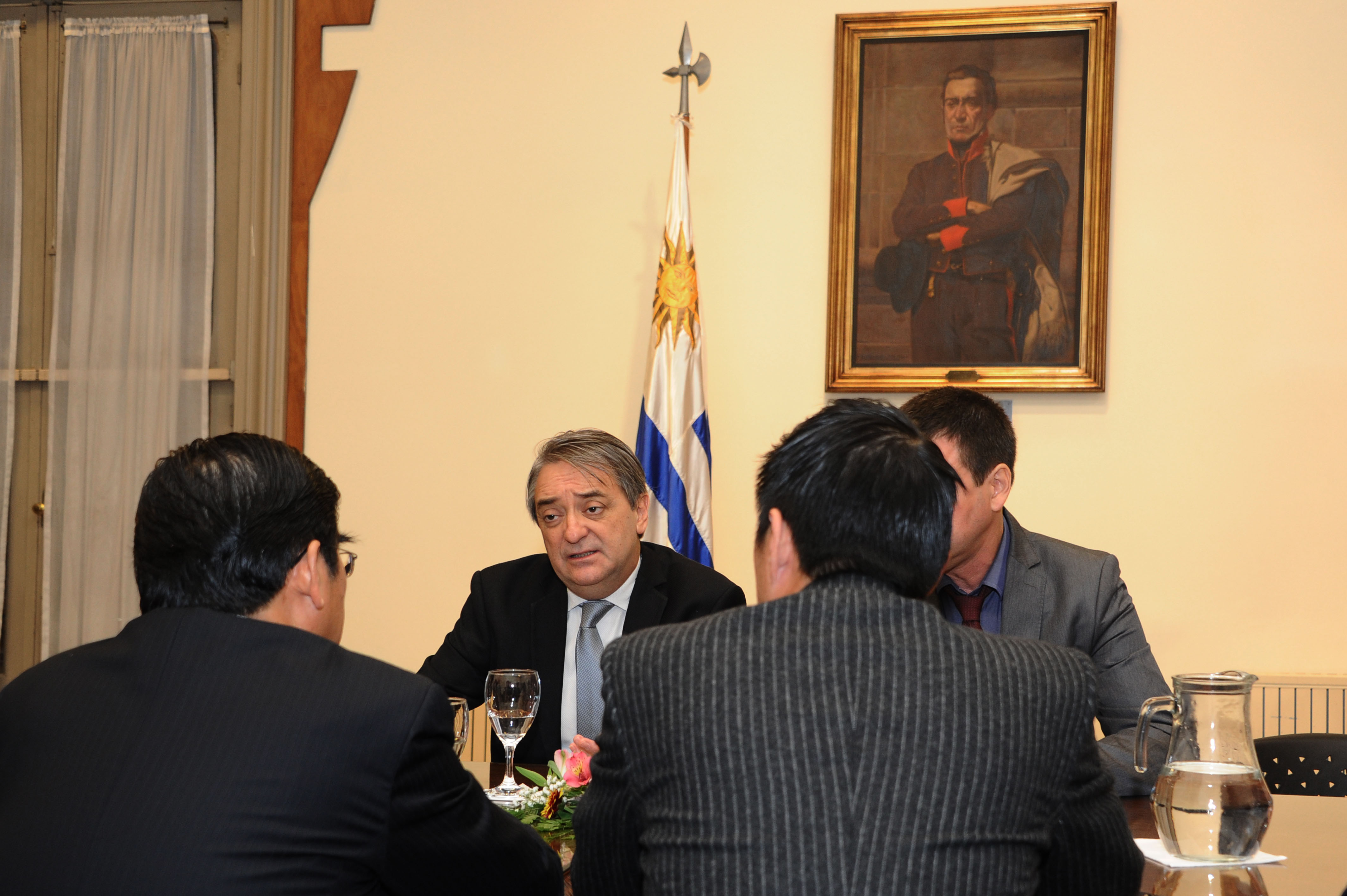Alcalde de Tangsham, Ding Xiufeng, se reunió con autoridades de la Secretaría Nacional del Deporte