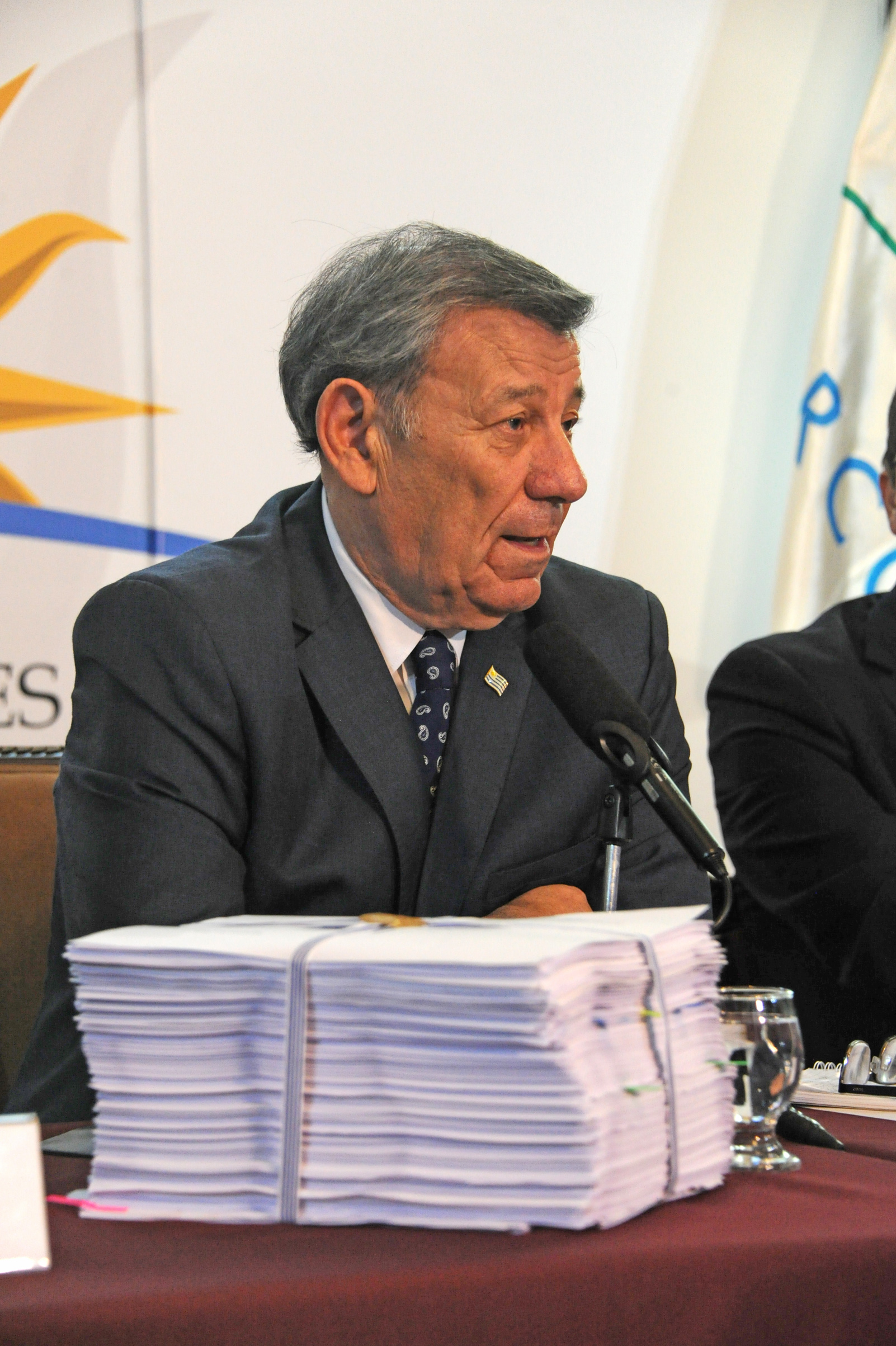 Canciller, Rodolfo Nin Novoa, haciendo uso de la palabra
