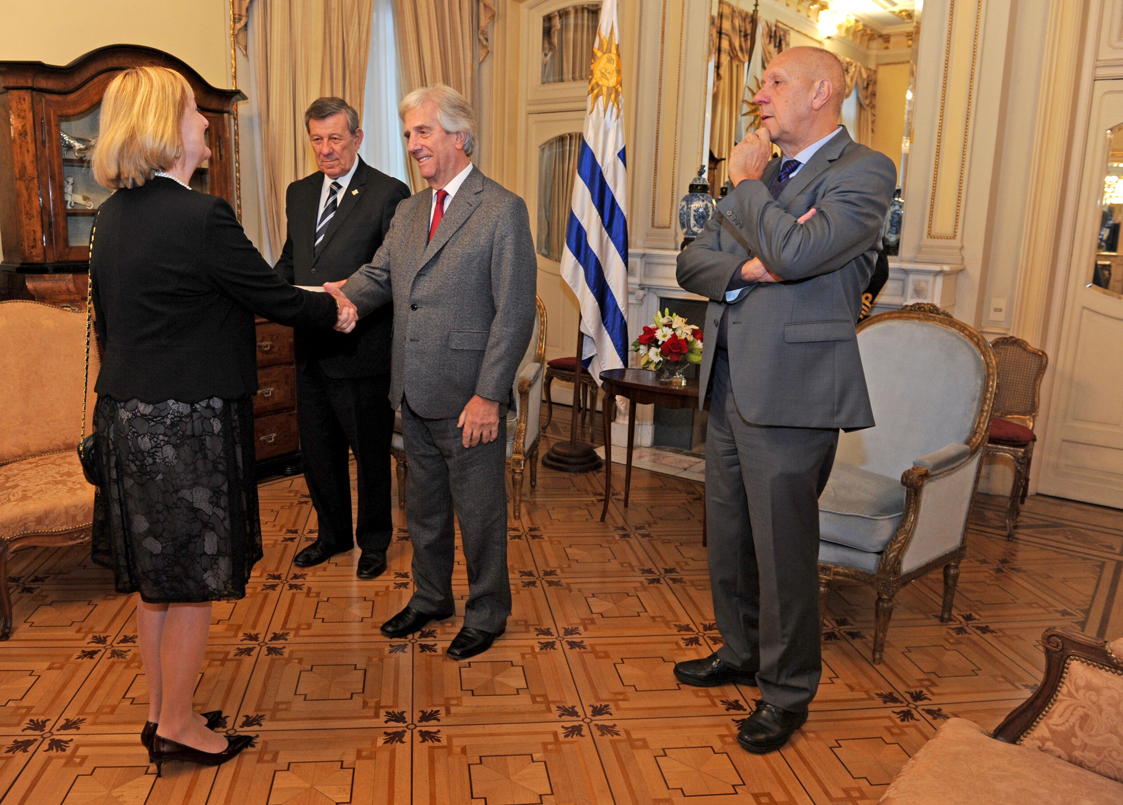 Tabaré Vázquez recibe carta credencial de la representante concurrente de Croacia, Duška Paravic