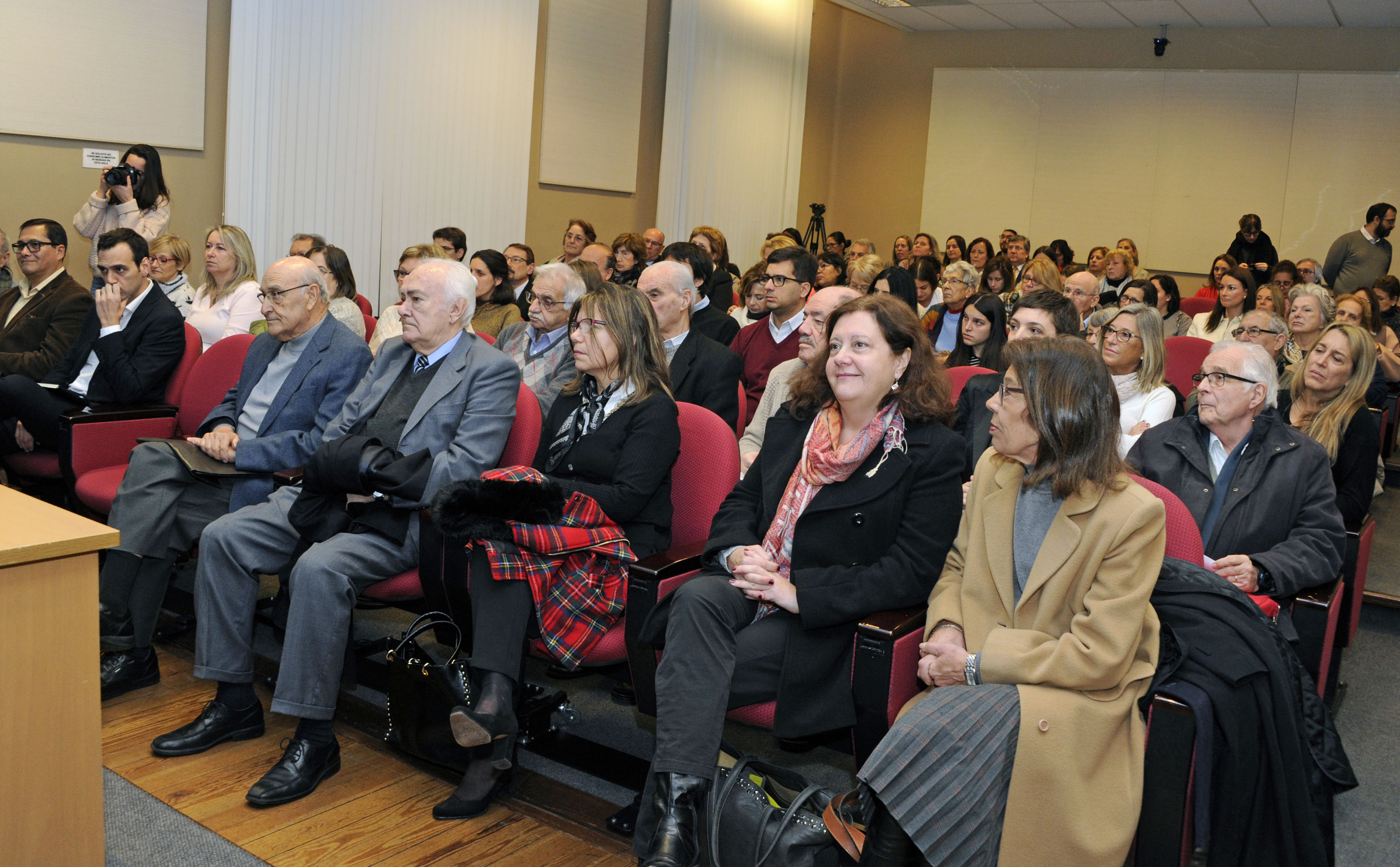 Ministro Murro en conferencia “Envejecimiento y futuro. Proyecciones de la longevidad en un mundo en evolución”