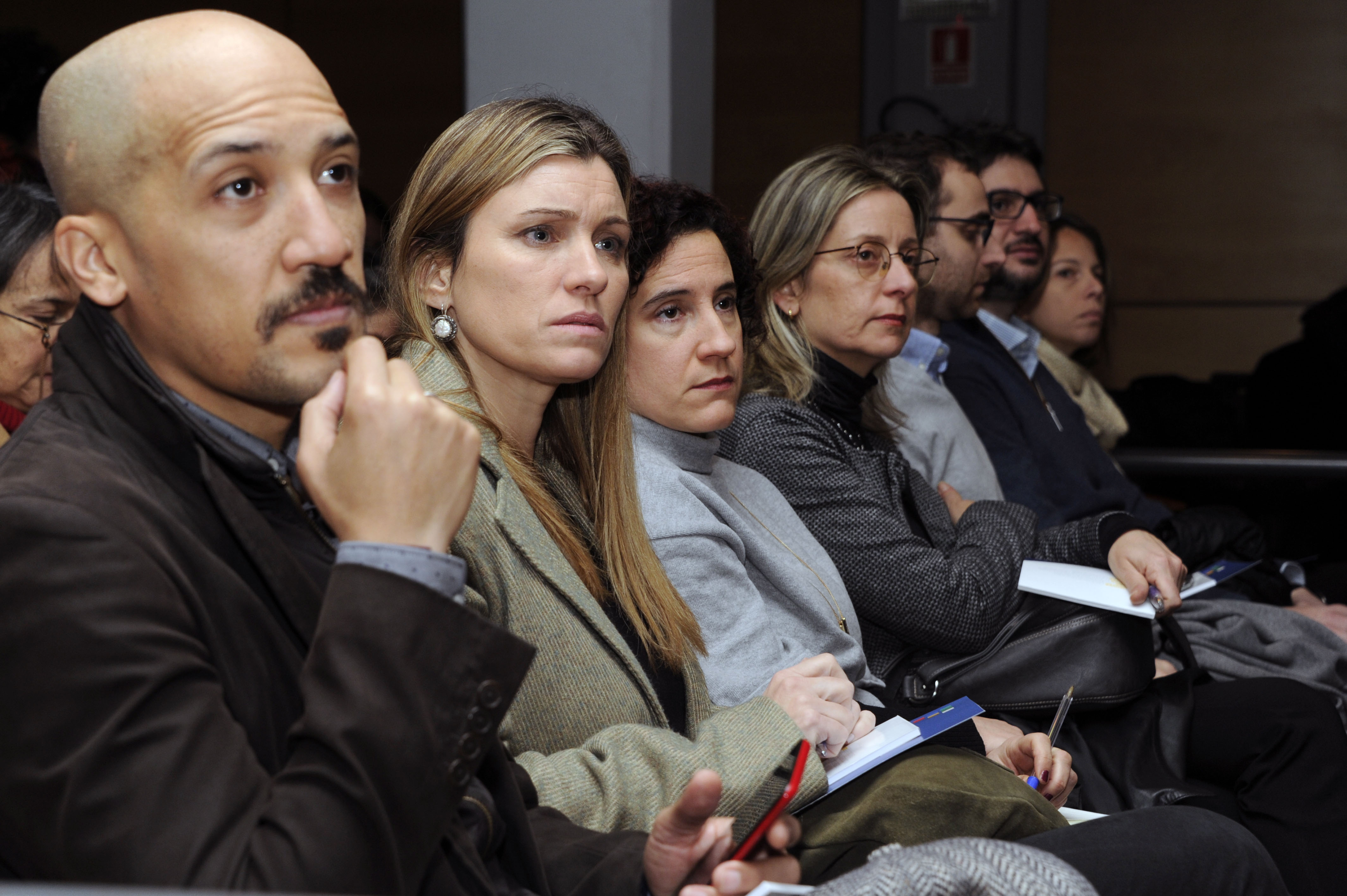 Charla sobre industria creativa uruguaya
