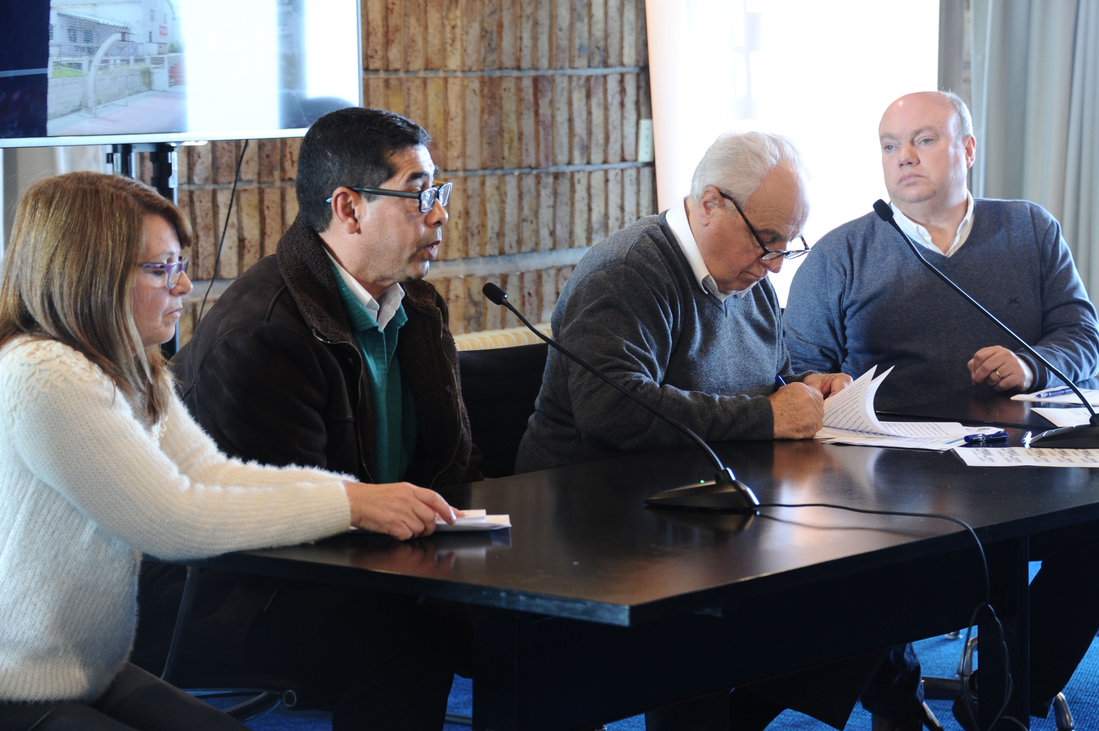 Firma de convenios