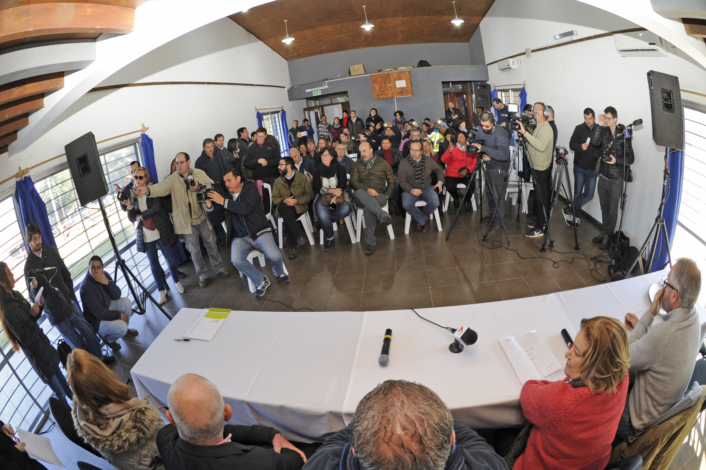 Firma de convenio entre MVOTMA e Intendencia de Tacuarembó